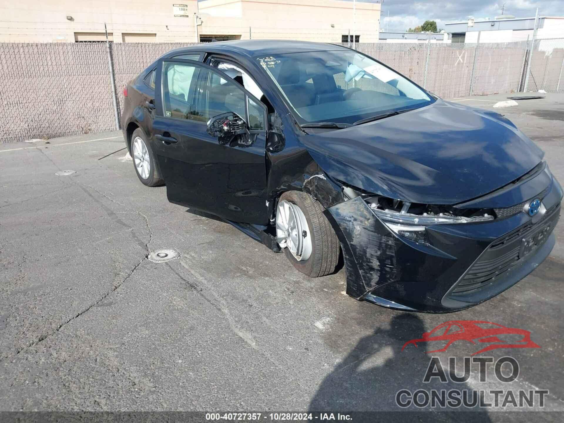 TOYOTA COROLLA 2024 - JTDBCMFEXR3040396