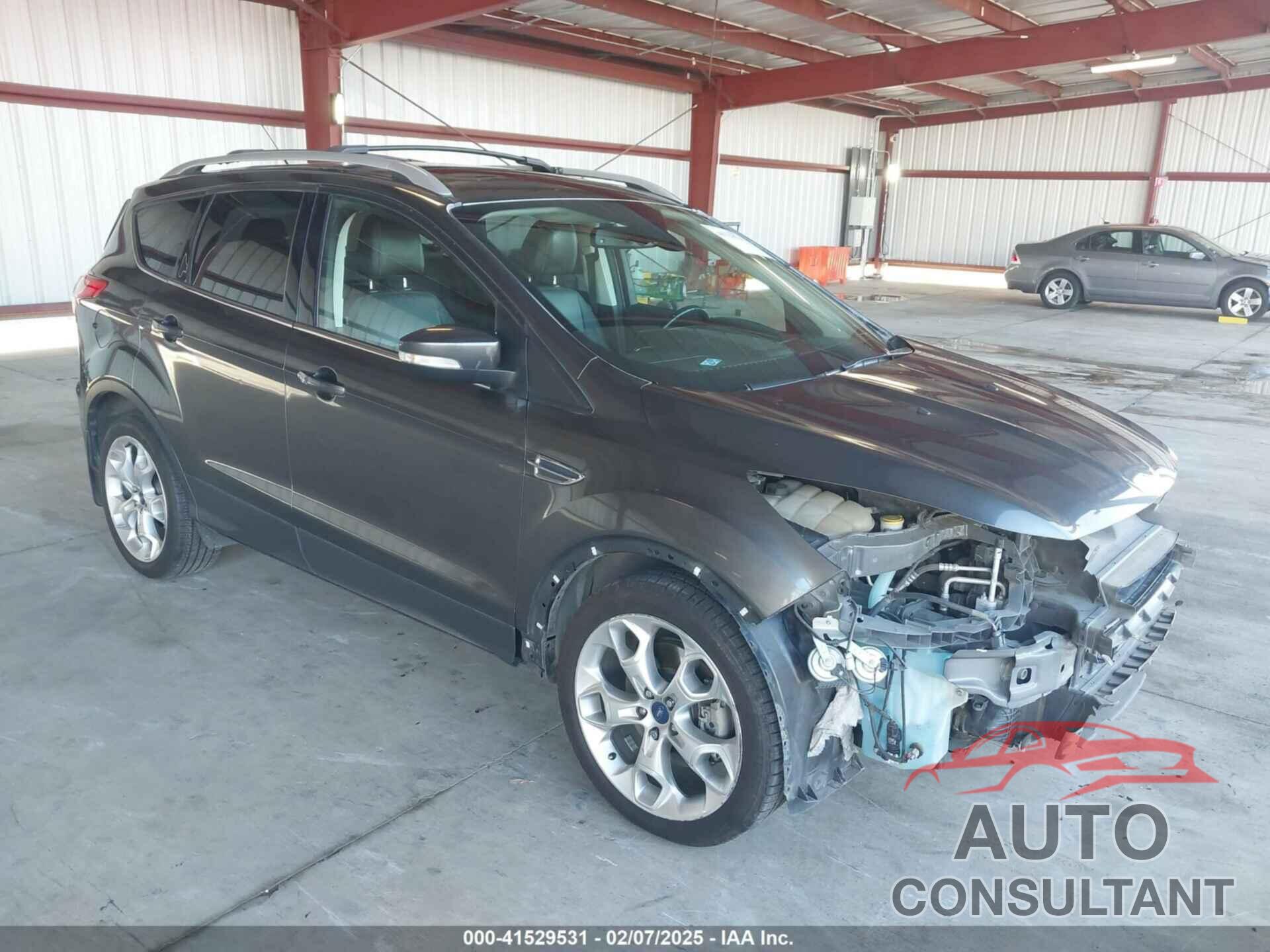 FORD ESCAPE 2015 - 1FMCU9J97FUB96065