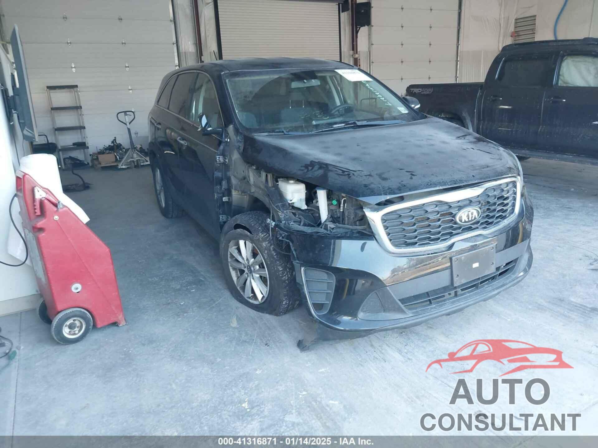 KIA SORENTO 2019 - 5XYPG4A35KG586766