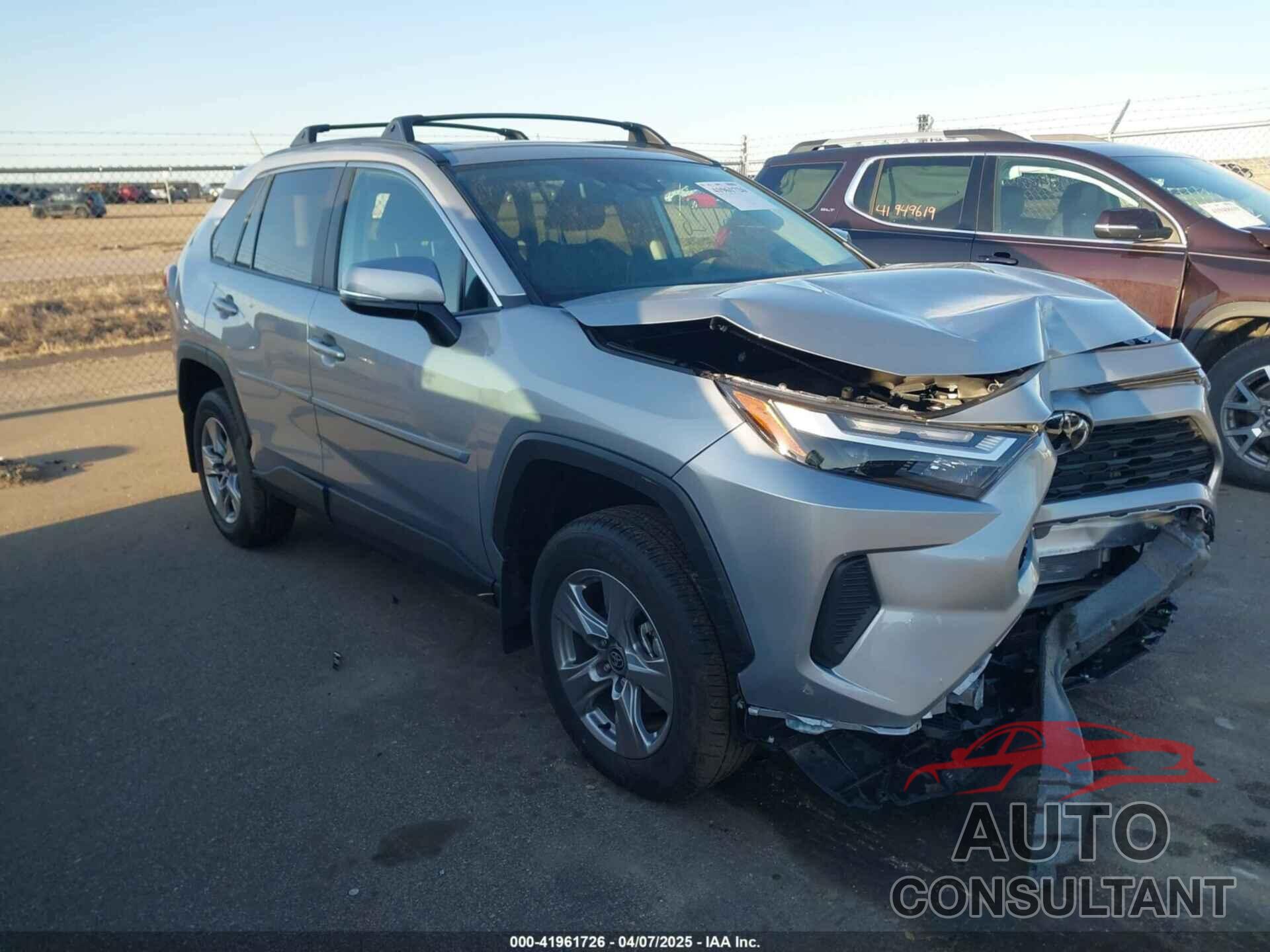 TOYOTA RAV4 2024 - 2T3P1RFV3RC436273