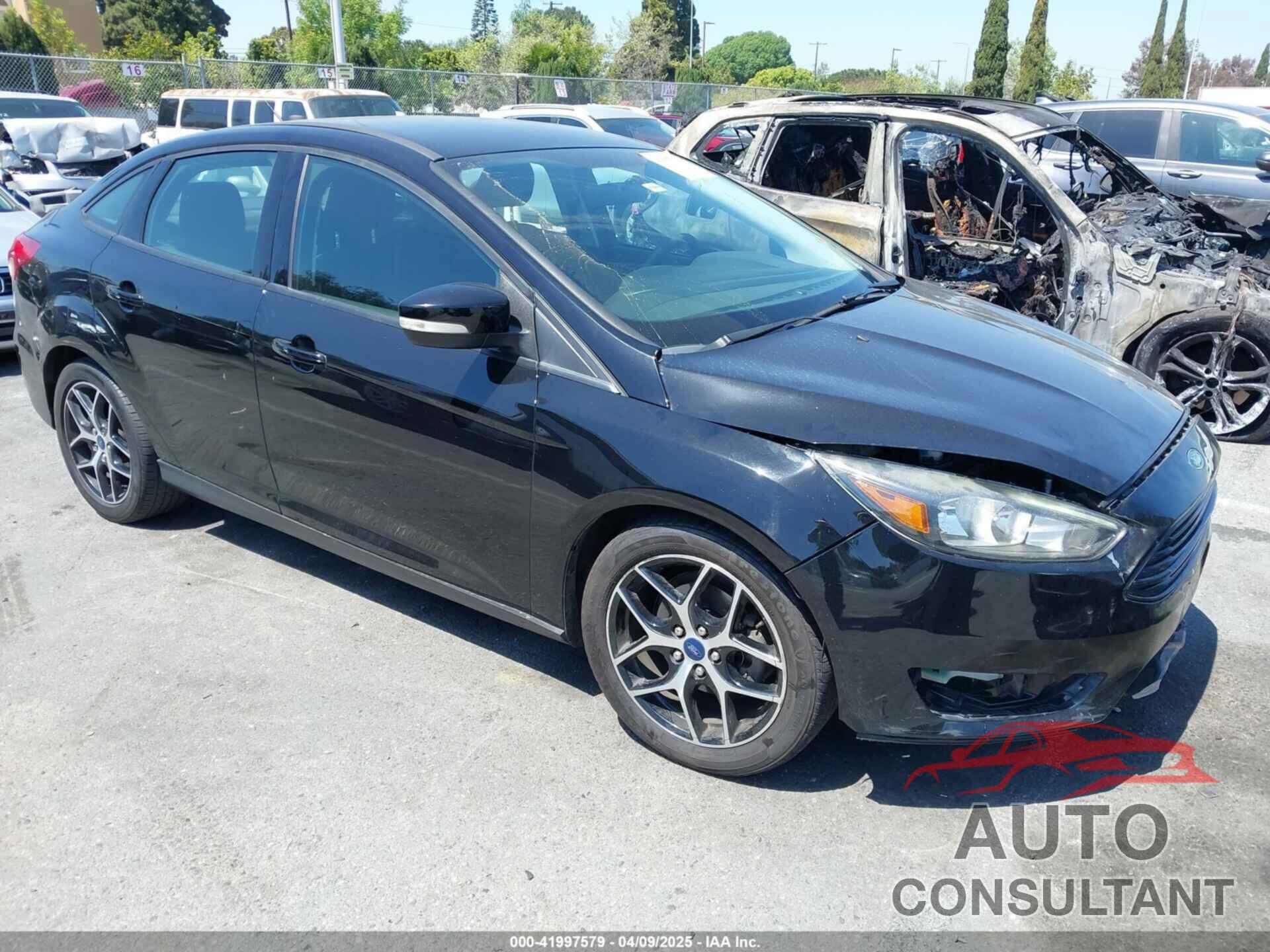 FORD FOCUS 2017 - 1FADP3FE7HL289993