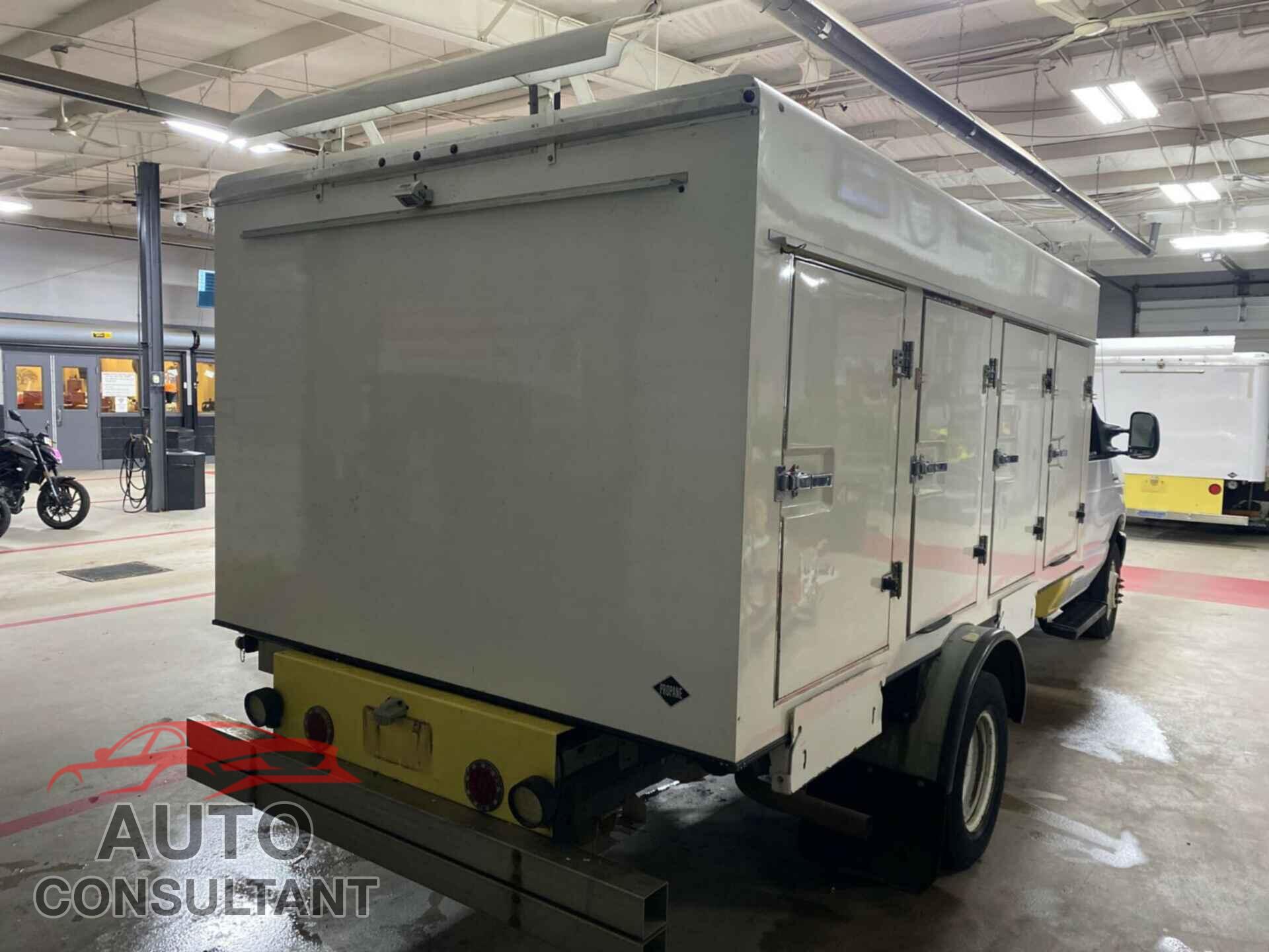 FORD ECONOLINE 2017 - 1FDXE4FS0HDC72239