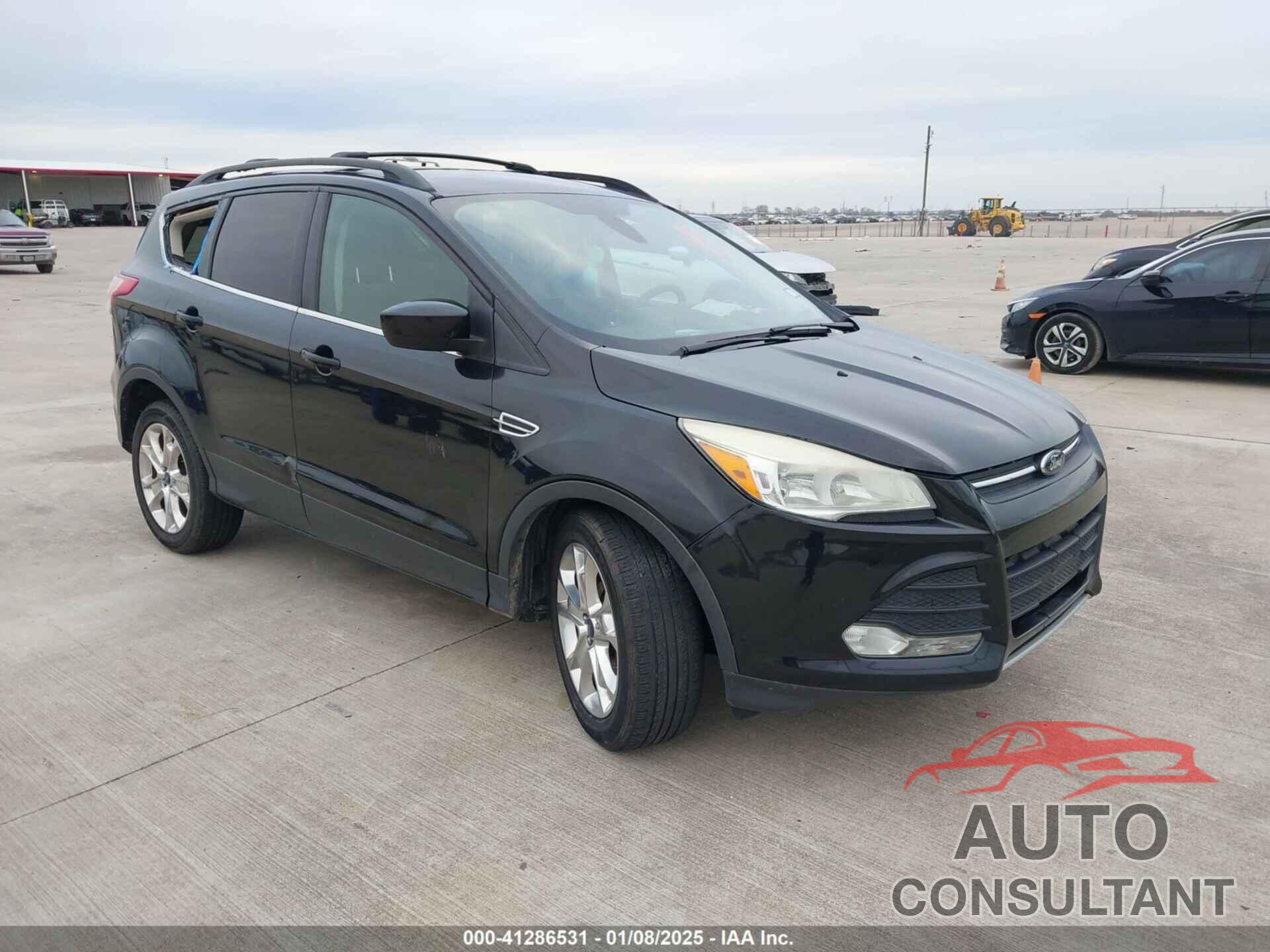 FORD ESCAPE 2013 - 1FMCU0G90DUB70200