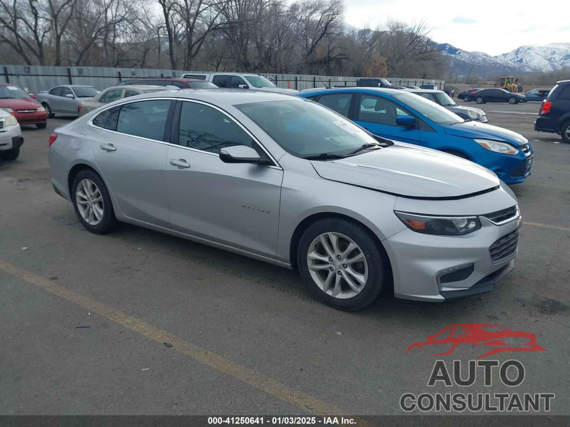 CHEVROLET MALIBU 2016 - 1G1ZE5ST6GF241543