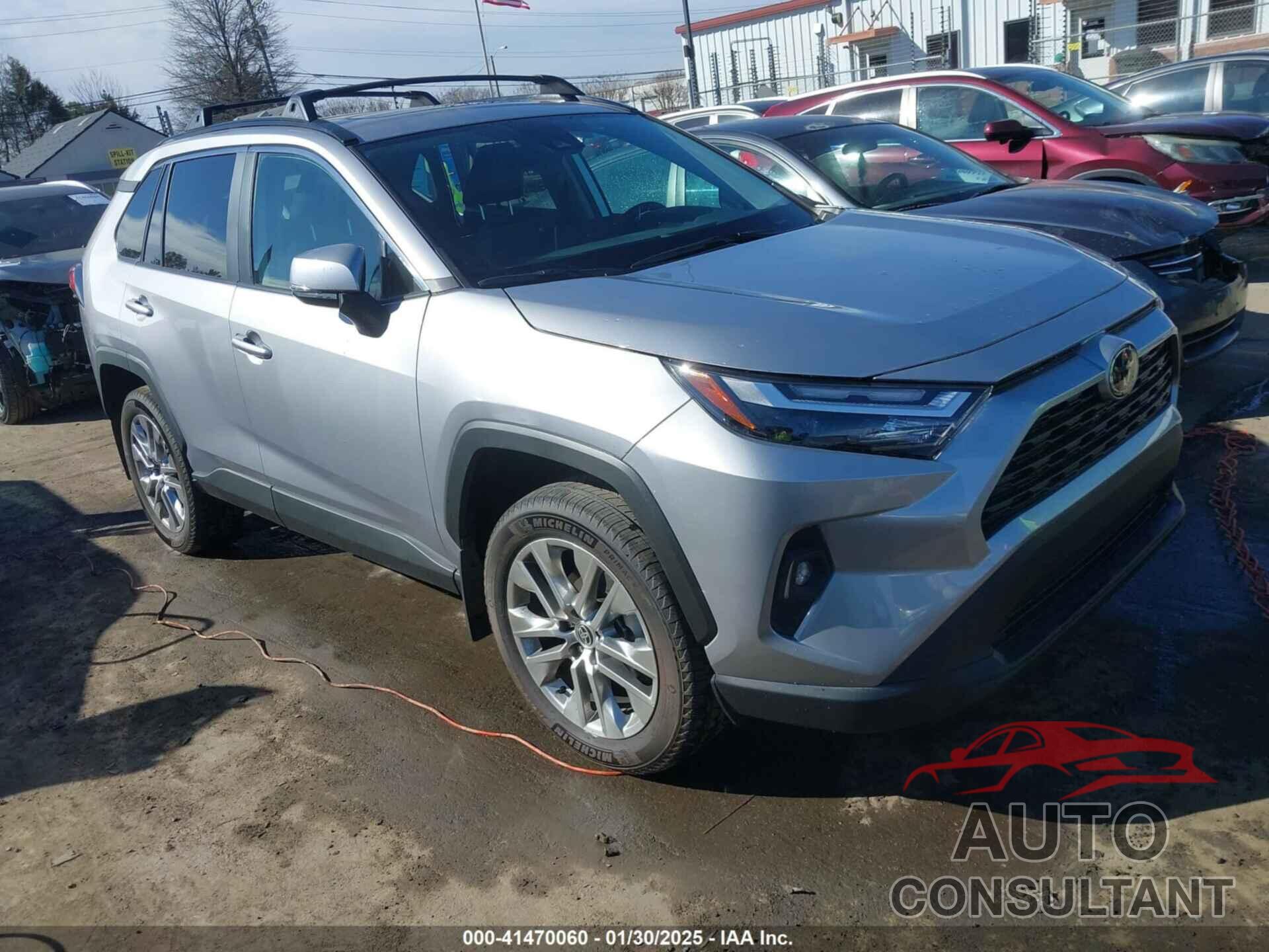 TOYOTA RAV4 2024 - 2T3C1RFV8RC292489