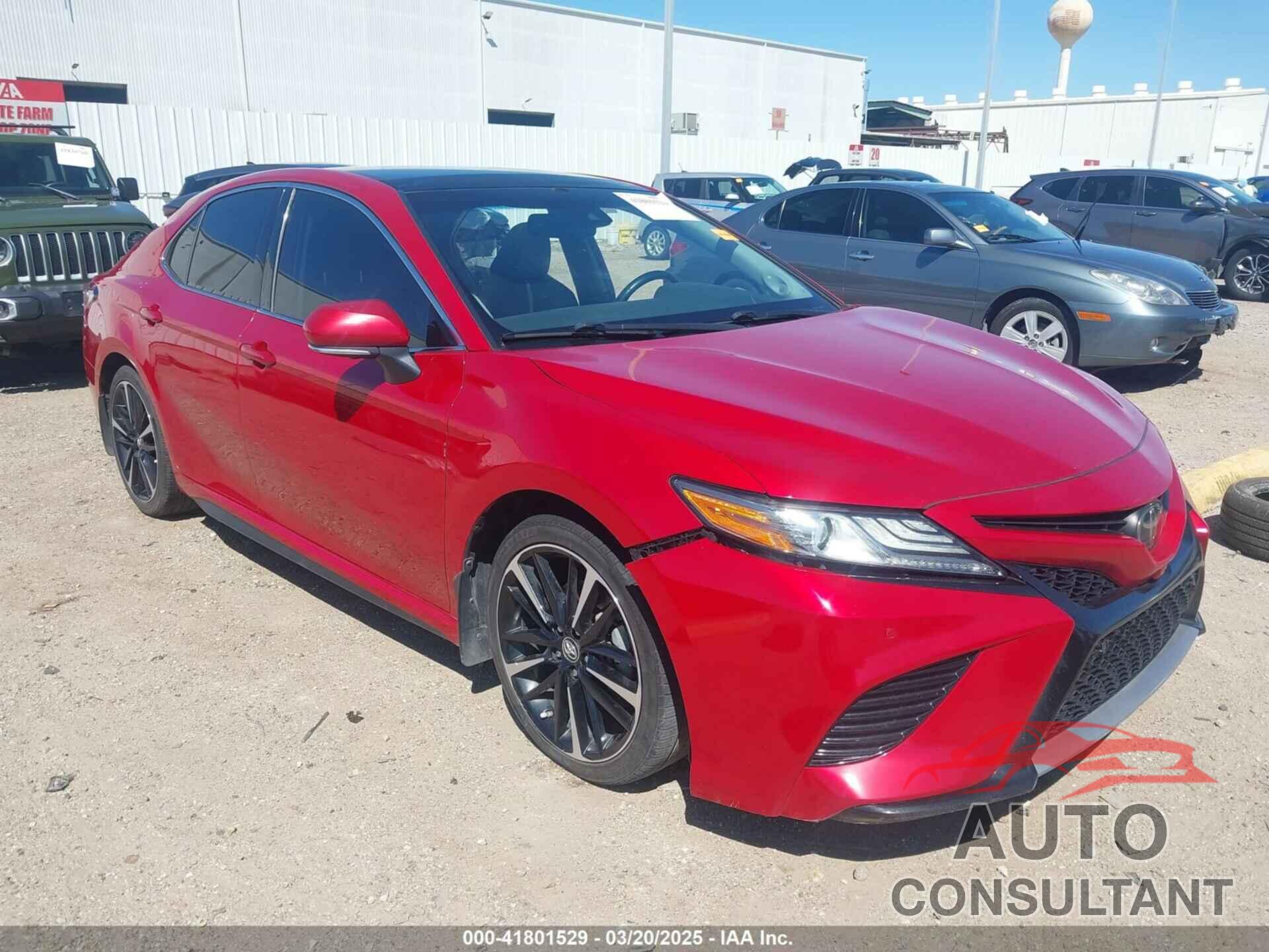 TOYOTA CAMRY 2019 - 4T1B61HK6KU277861