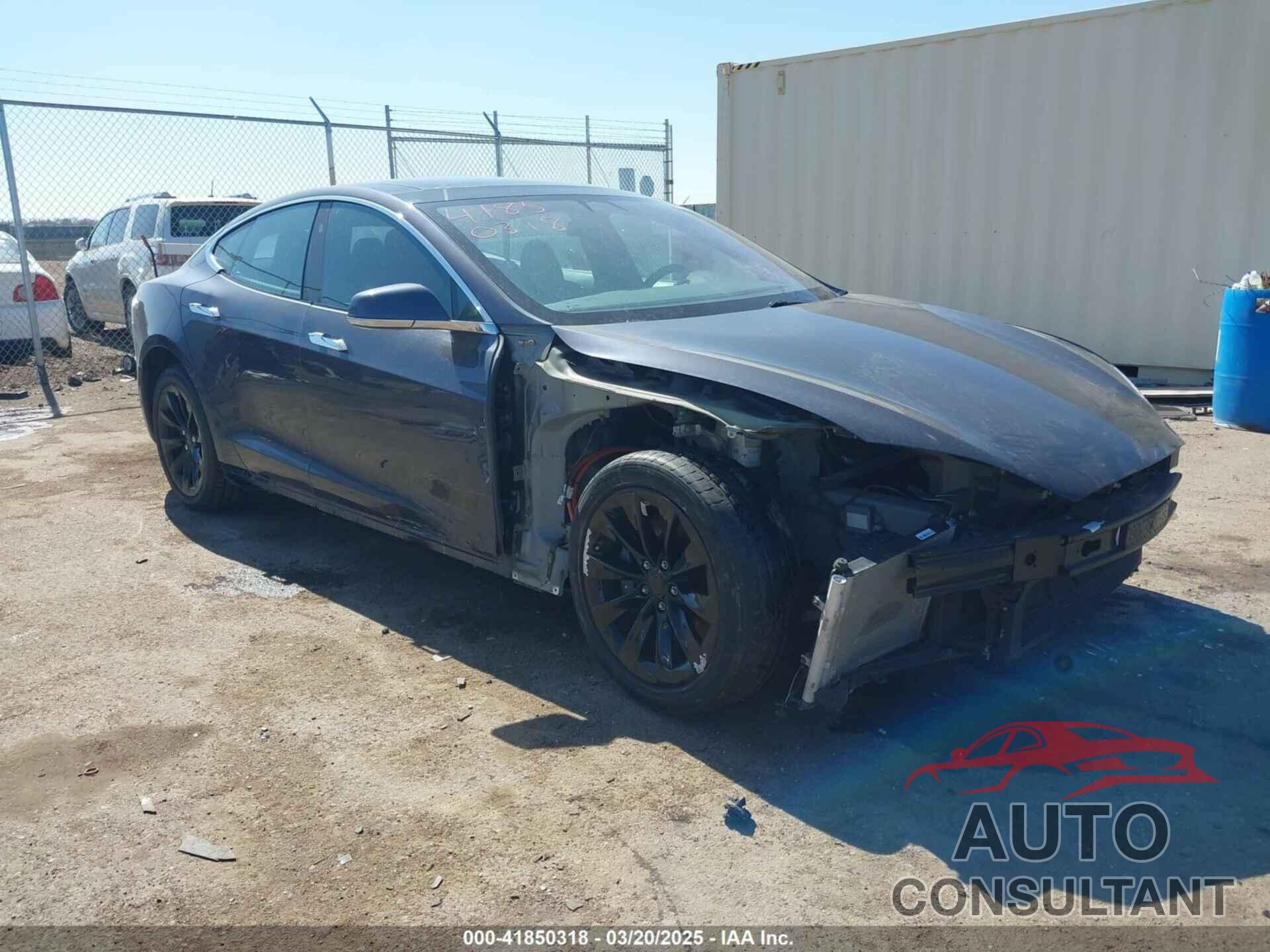 TESLA MODEL S 2018 - 5YJSA1E21JF287115
