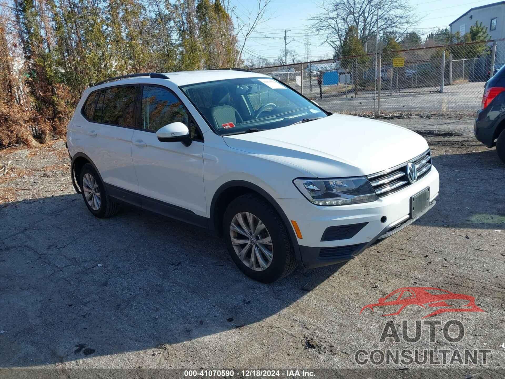 VOLKSWAGEN TIGUAN 2018 - 3VV1B7AX8JM087858