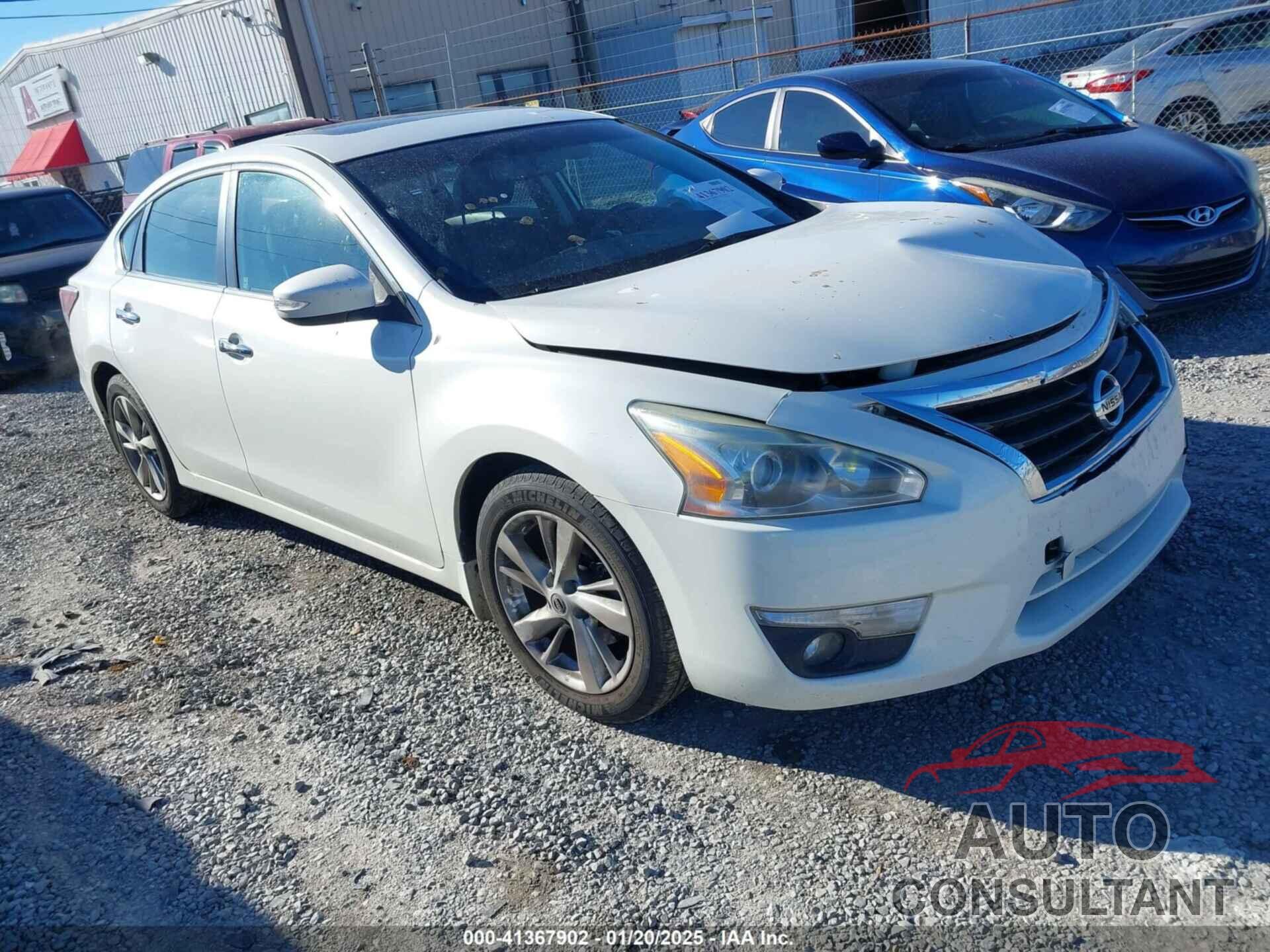 NISSAN ALTIMA 2015 - 1N4AL3AP5FN381600