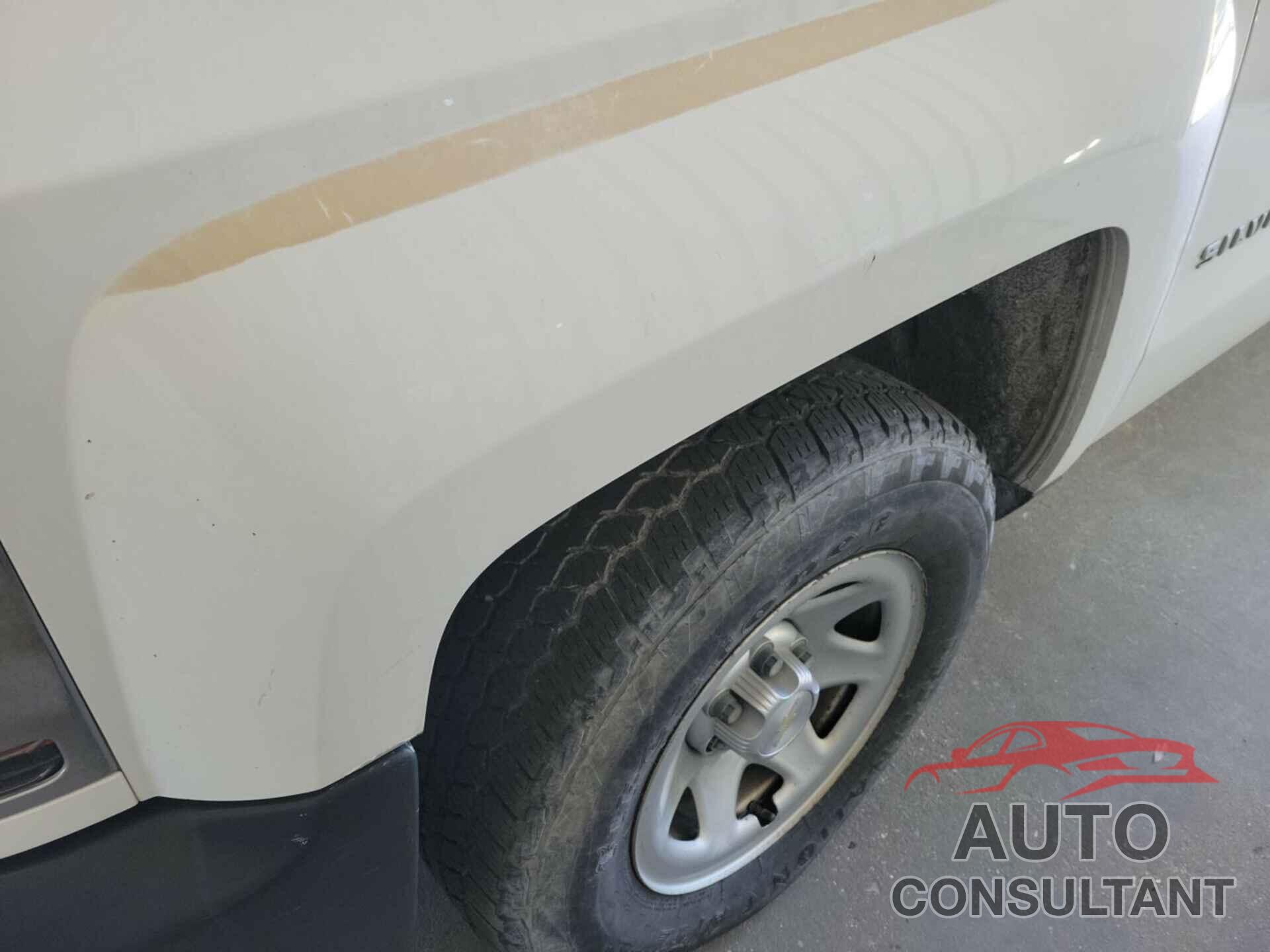 CHEVROLET SILVERADO 1500 2018 - 3GCPCNECXJG310921