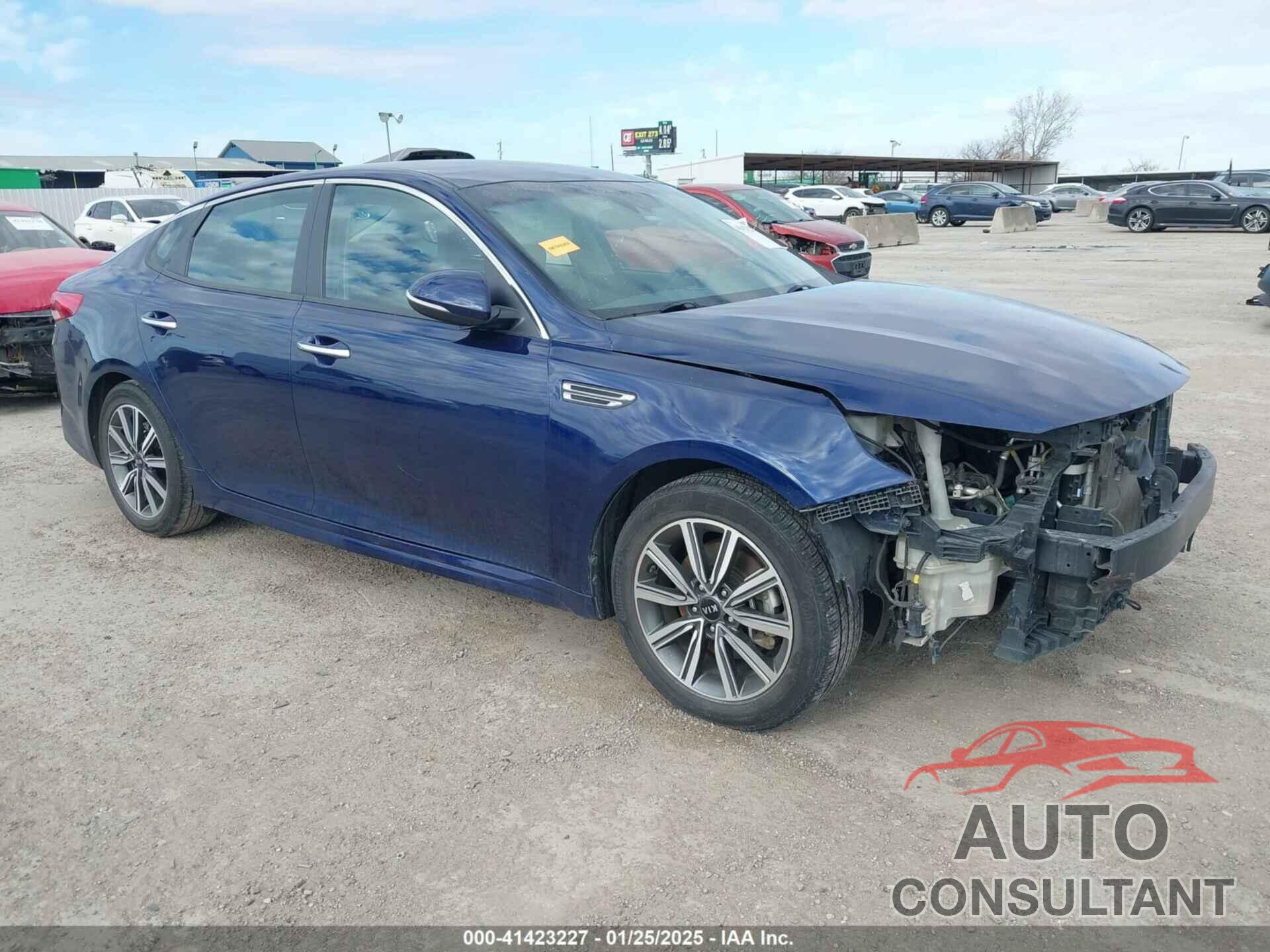 KIA OPTIMA 2019 - 5XXGT4L3XKG359358