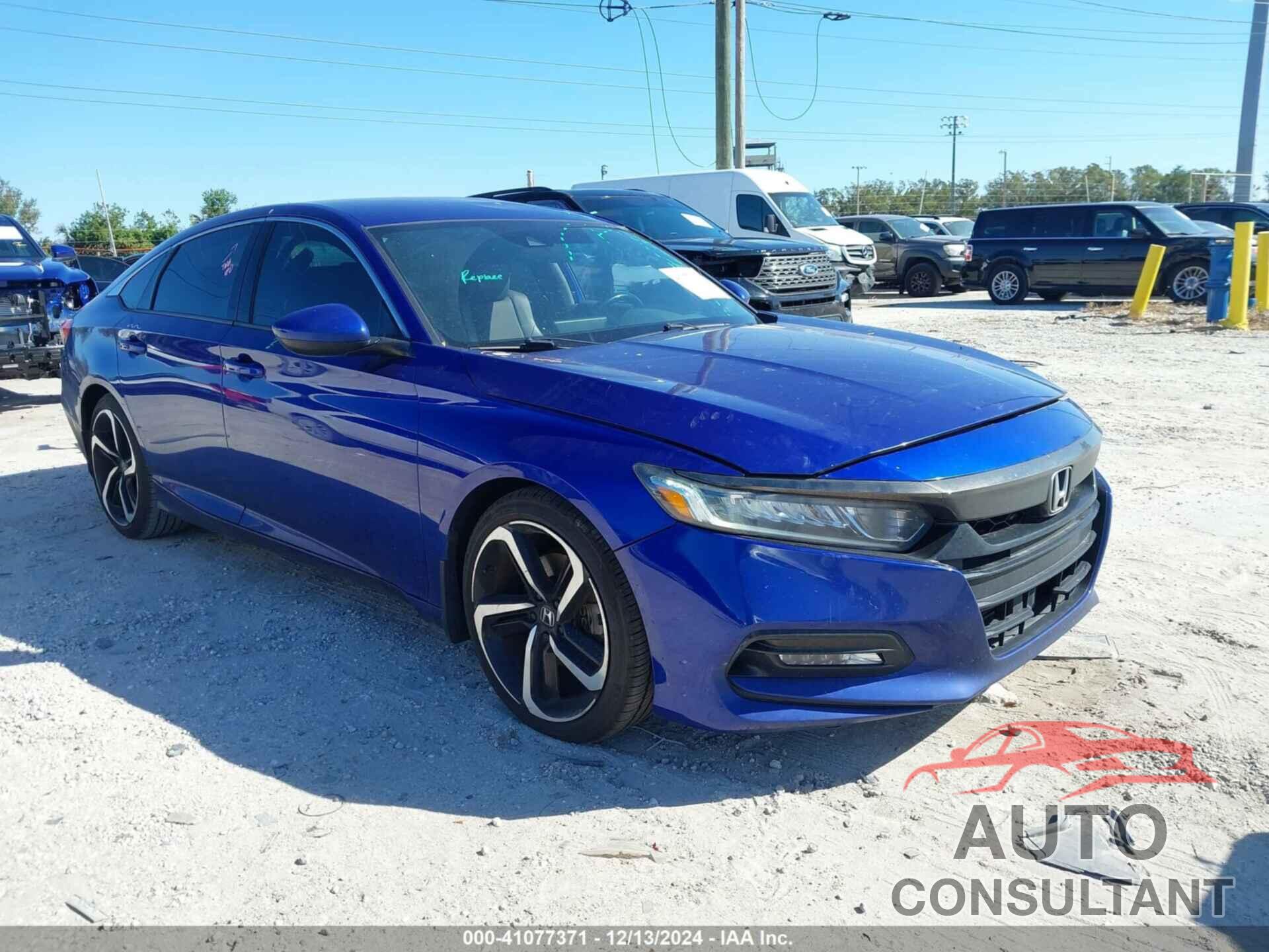 HONDA ACCORD 2018 - 1HGCV1F31JA104046