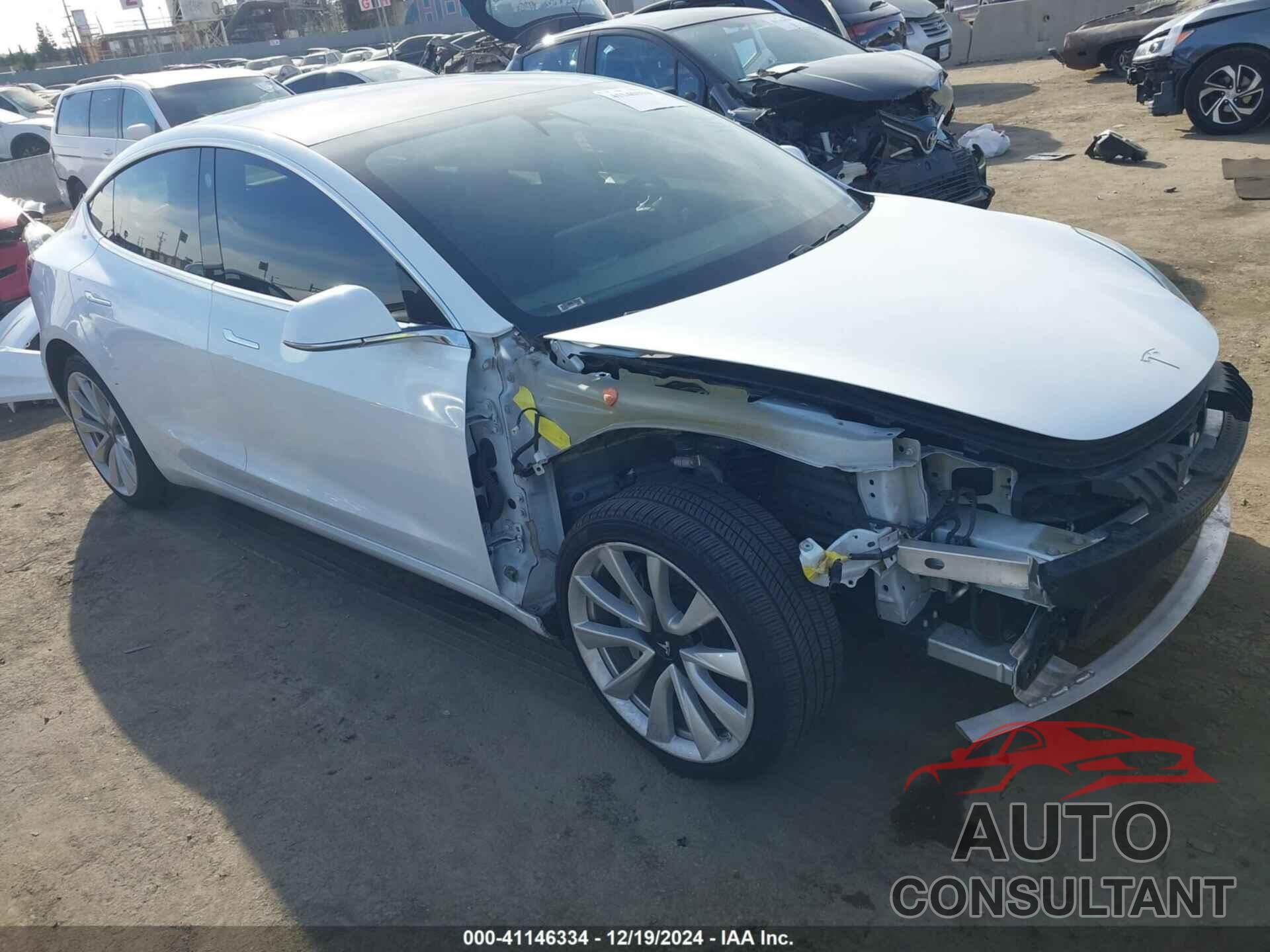 TESLA MODEL 3 2018 - 5YJ3E1EA9JF099006
