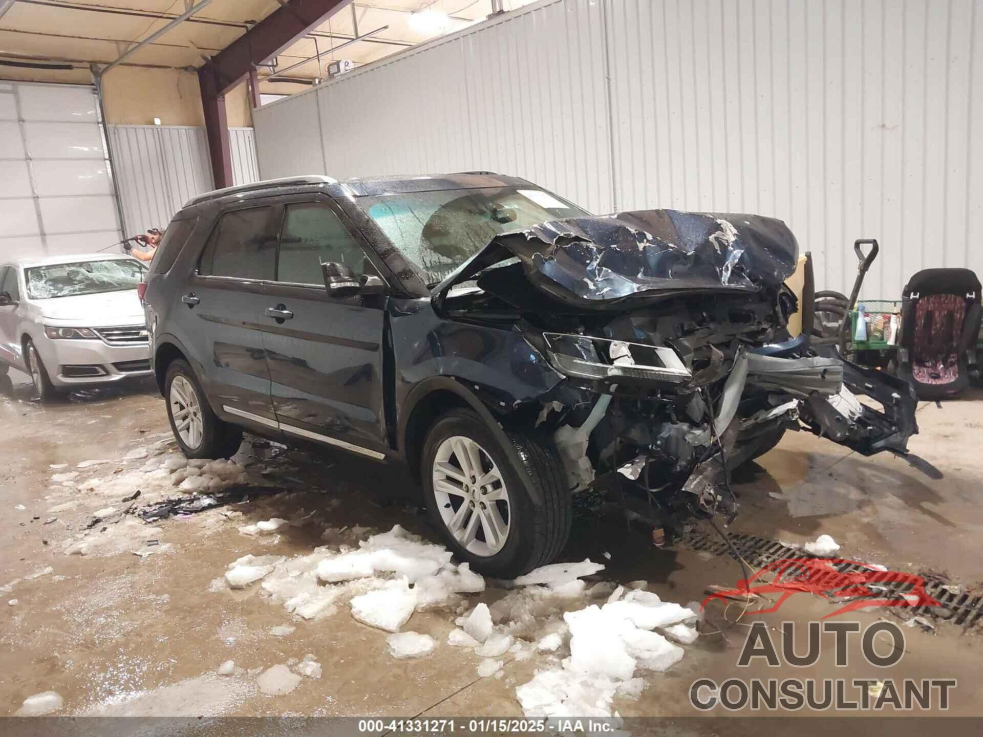 FORD EXPLORER 2017 - 1FM5K7D8XHGB37681
