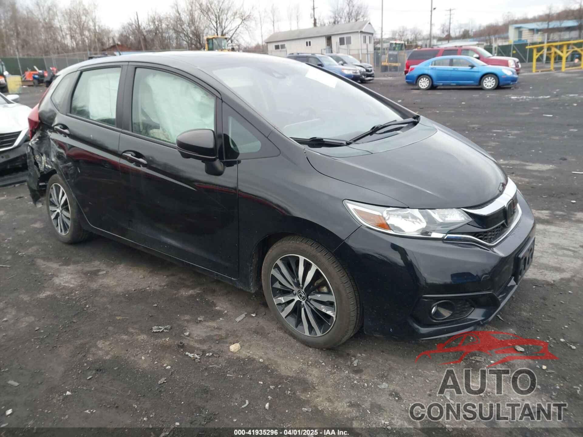 HONDA FIT 2018 - 3HGGK5H82JM714650
