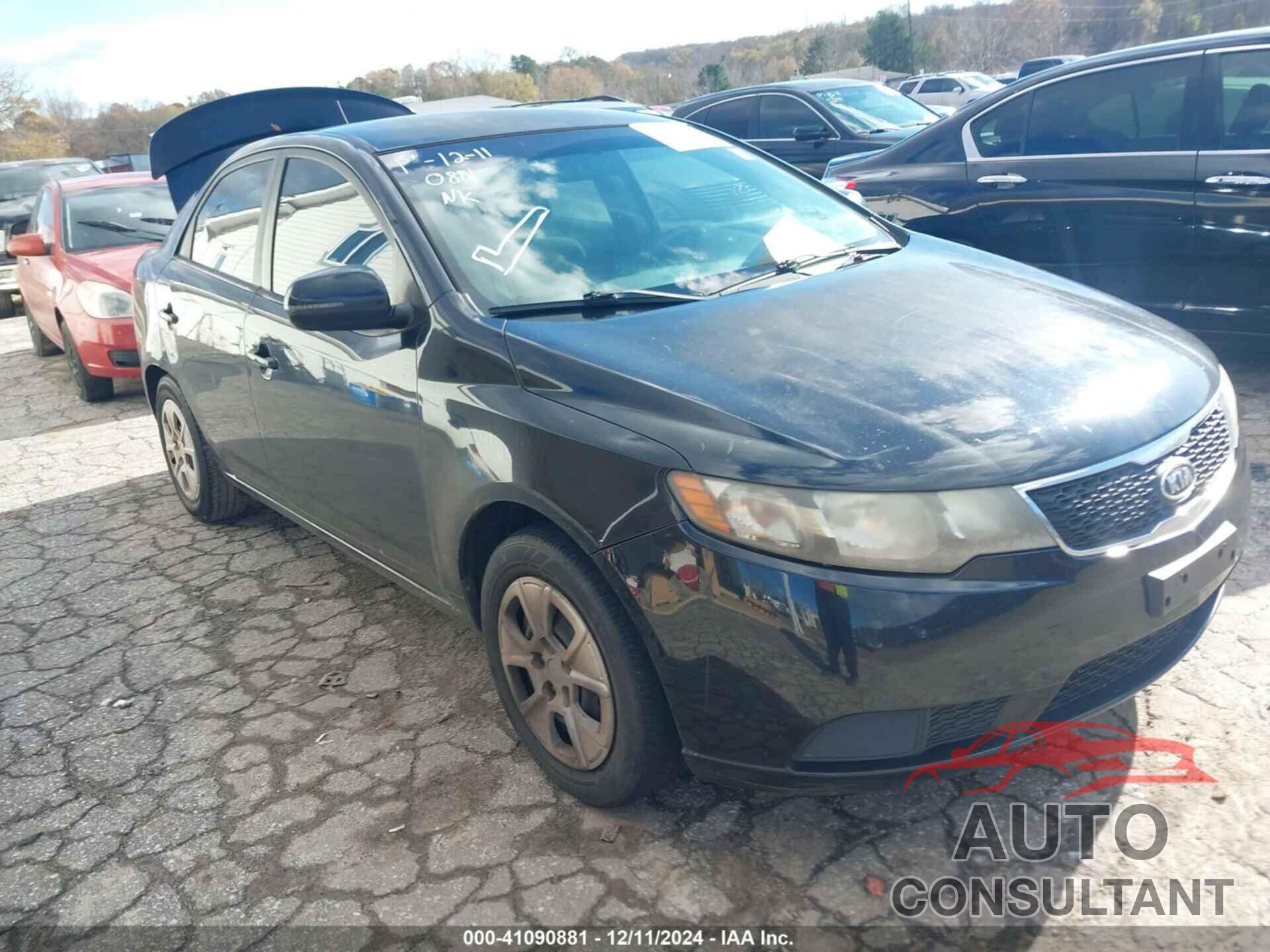 KIA FORTE 2011 - KNAFU4A23B5440948