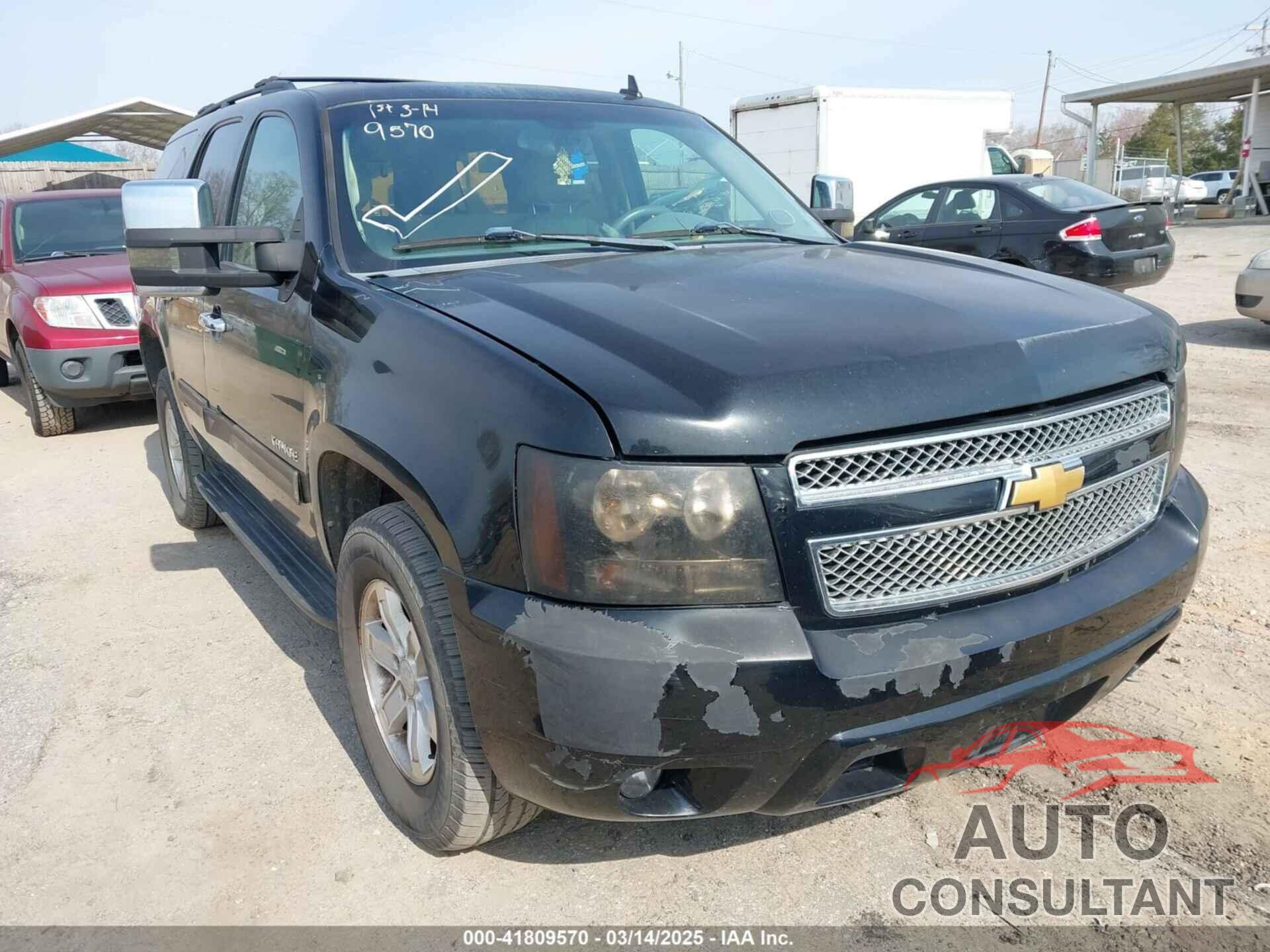 CHEVROLET TAHOE 2012 - 1GNSCBE01CR133099