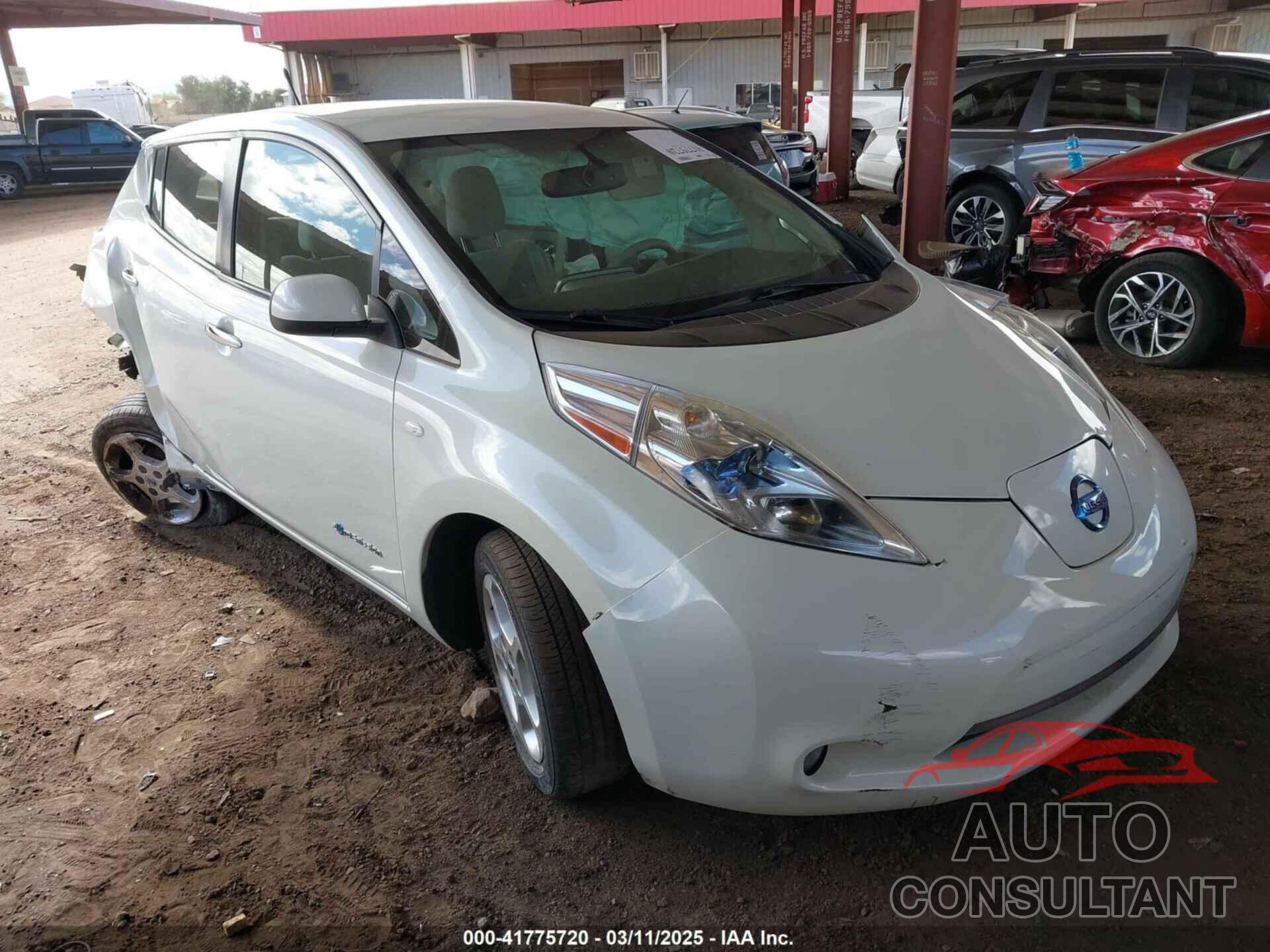 NISSAN LEAF 2011 - JN1AZ0CP5BT000566