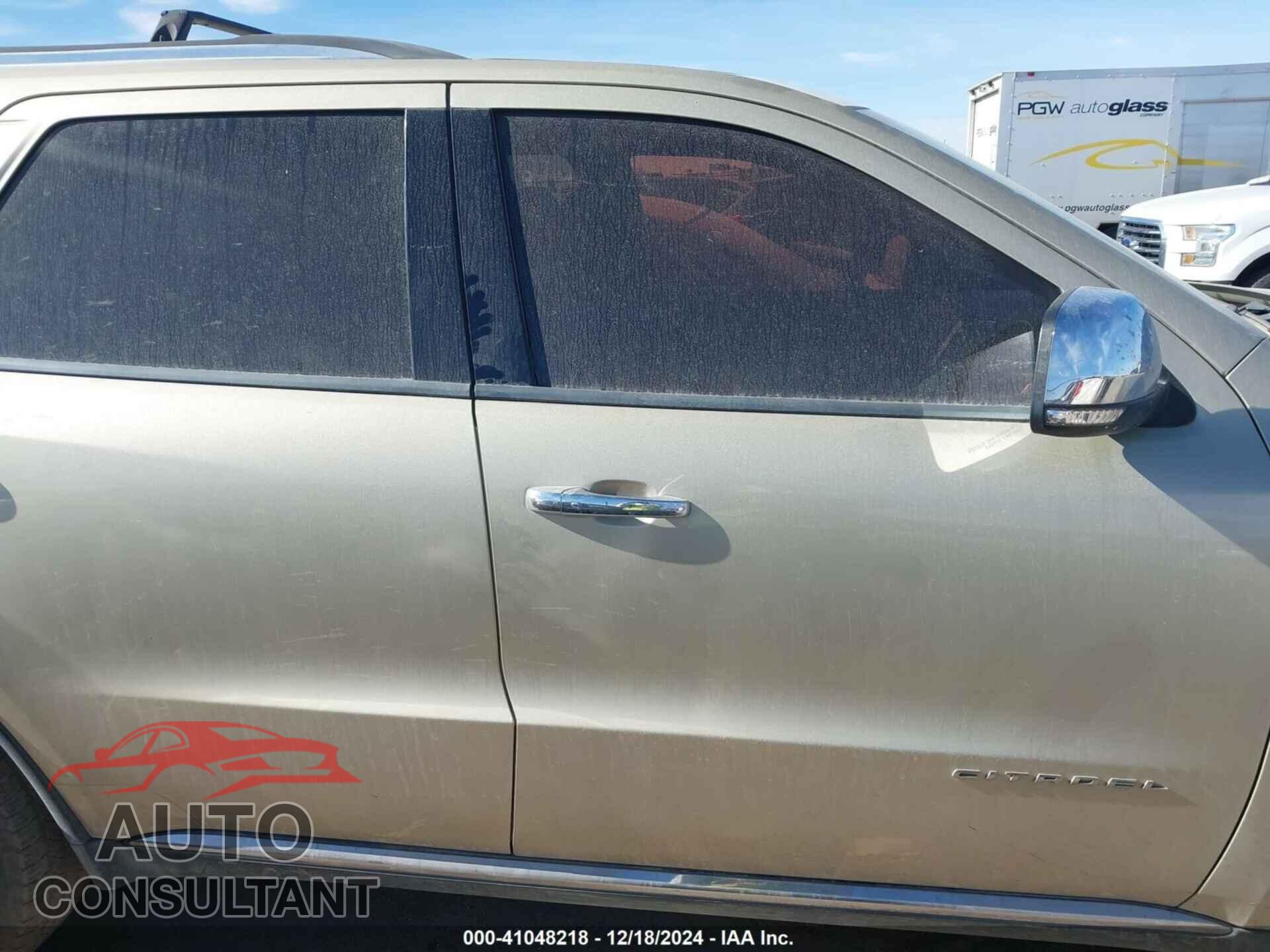 DODGE DURANGO 2011 - 1D4SE5GT5BC674835