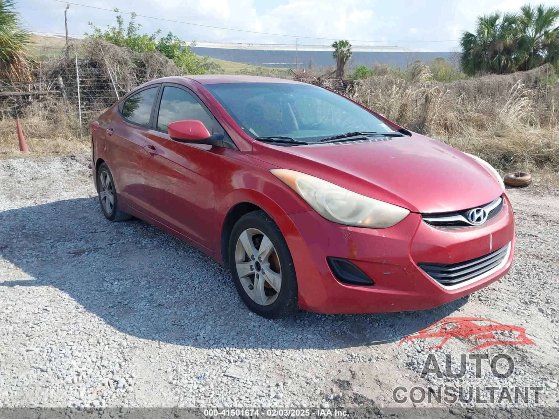 HYUNDAI ELANTRA 2011 - KMHDH4AE1BU170113