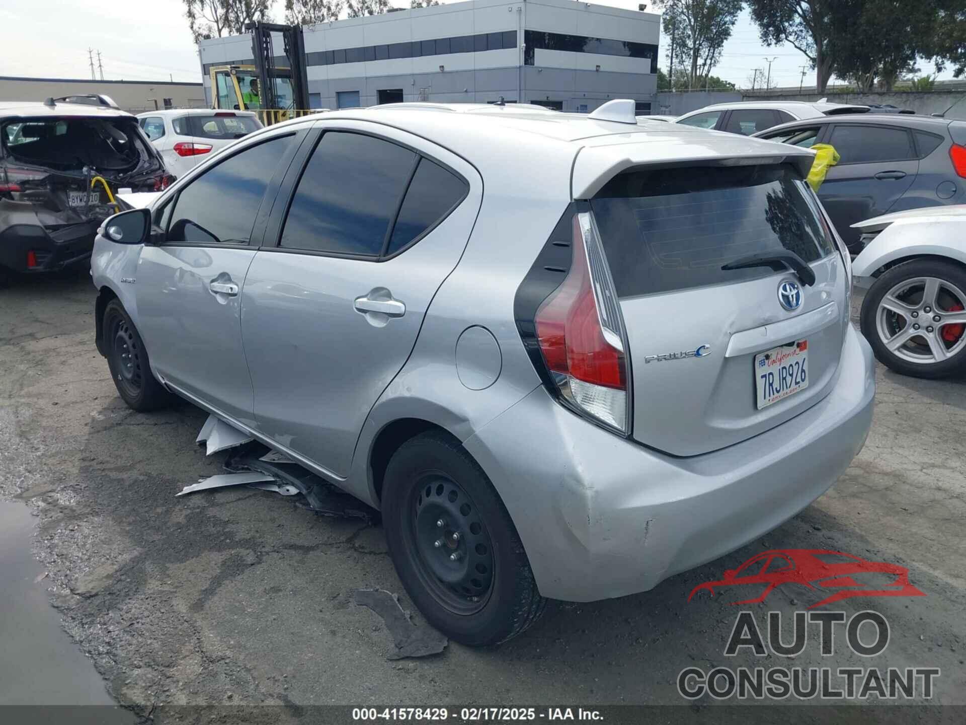 TOYOTA PRIUS C 2016 - JTDKDTB36G1120301