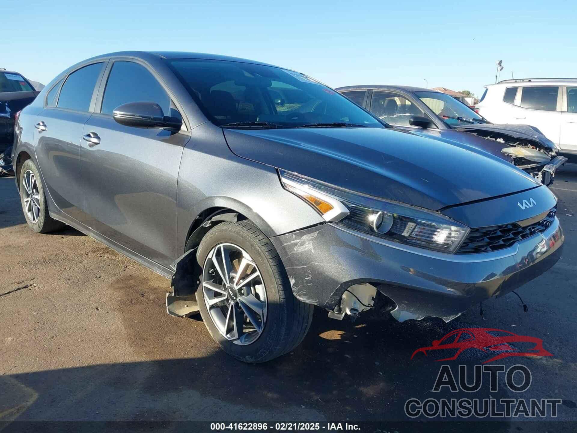 KIA FORTE 2023 - 3KPF24AD8PE681457