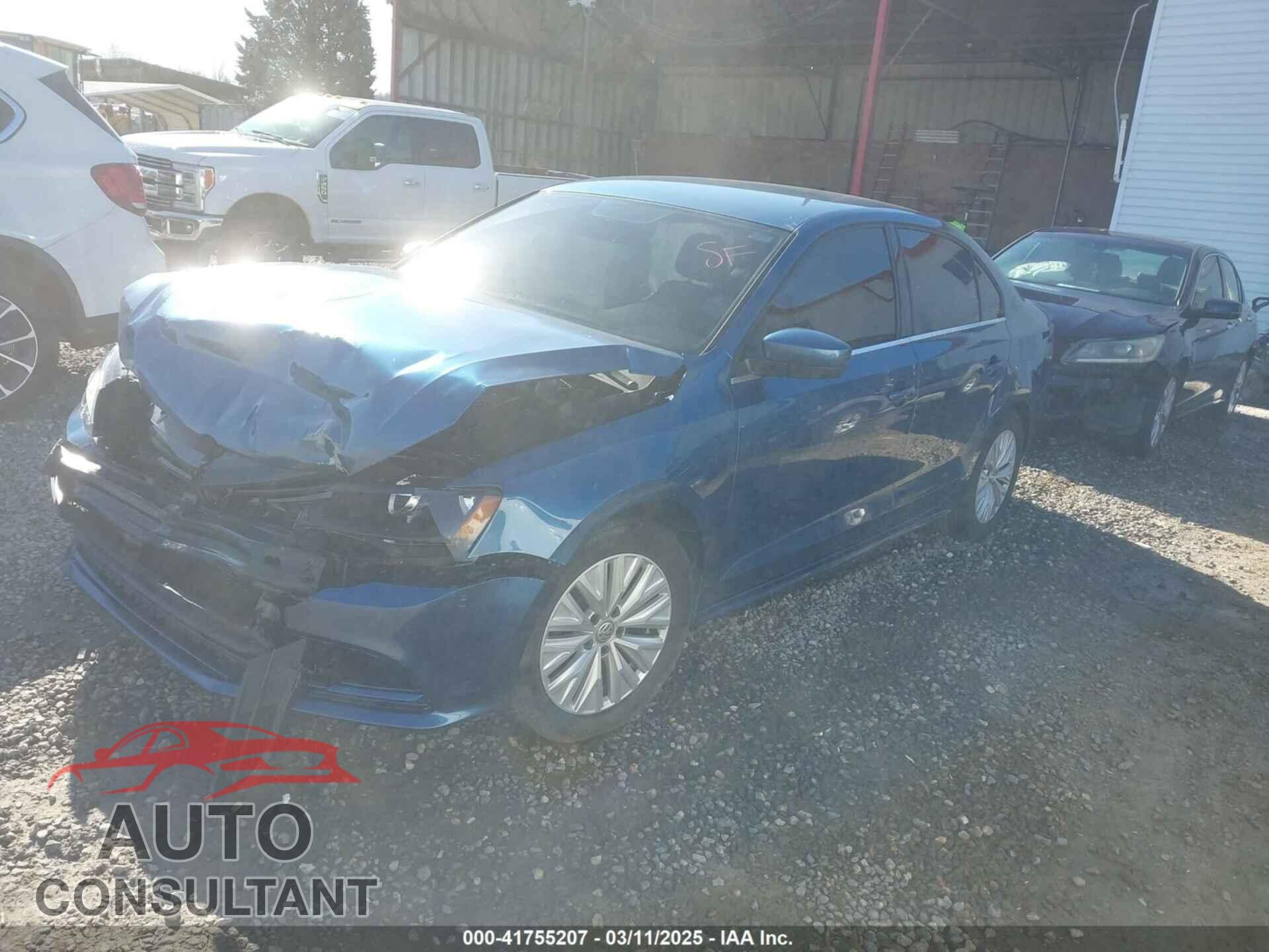 VOLKSWAGEN JETTA 2017 - 3VW2B7AJ5HM317846