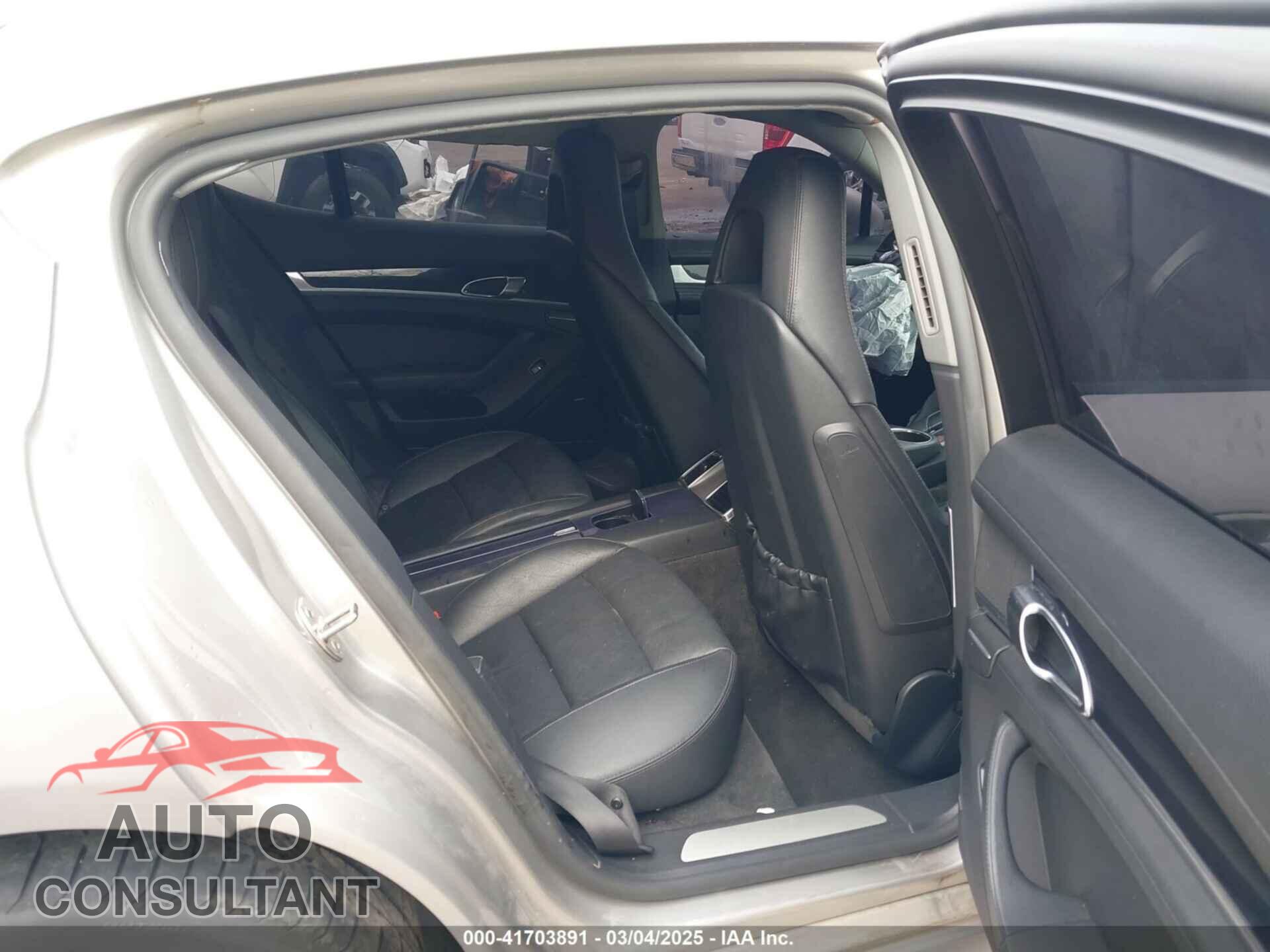 PORSCHE PANAMERA 2011 - WP0AA2A77BL021664