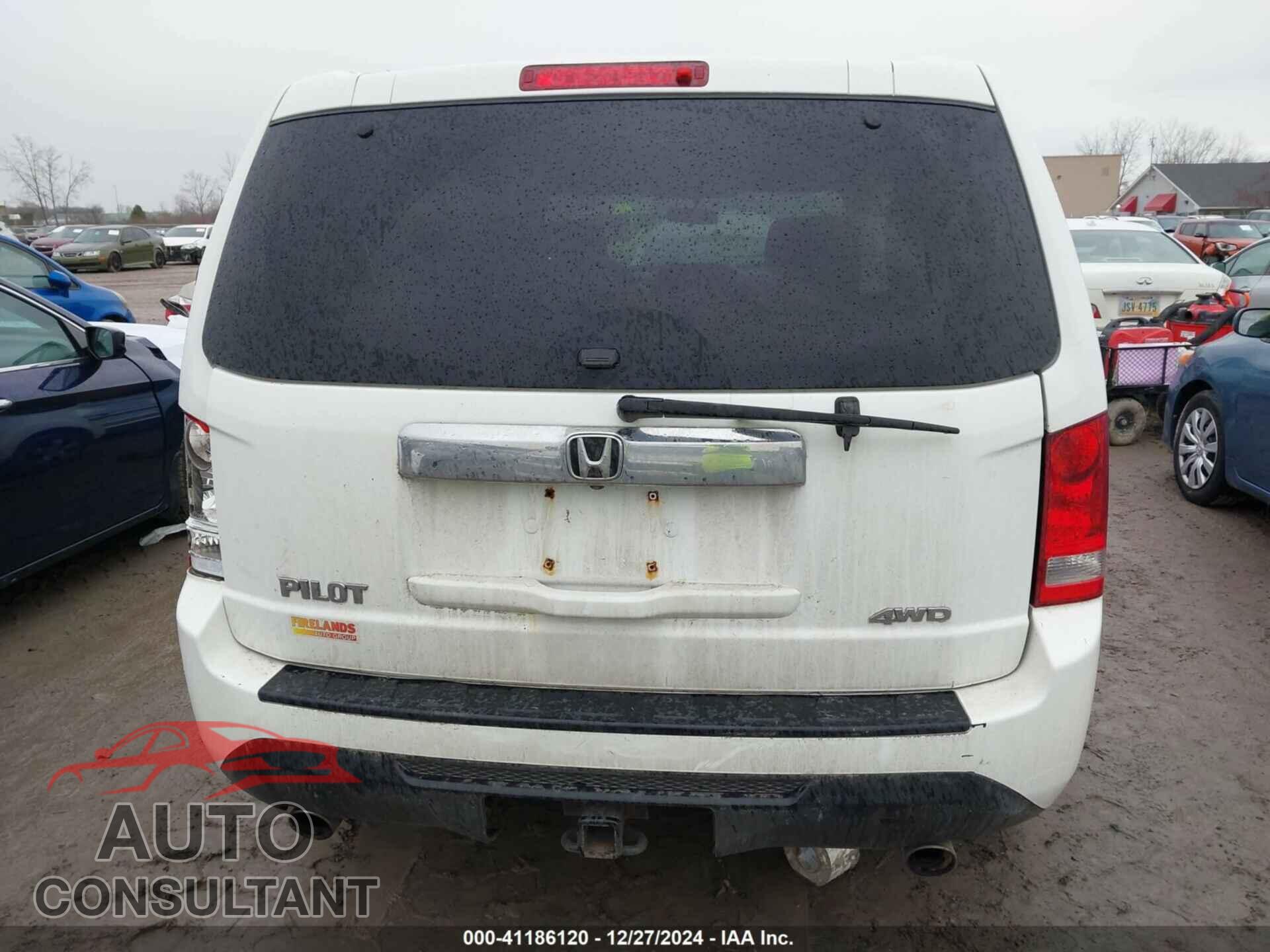 HONDA PILOT 2015 - 5FNYF4H4XFB018564