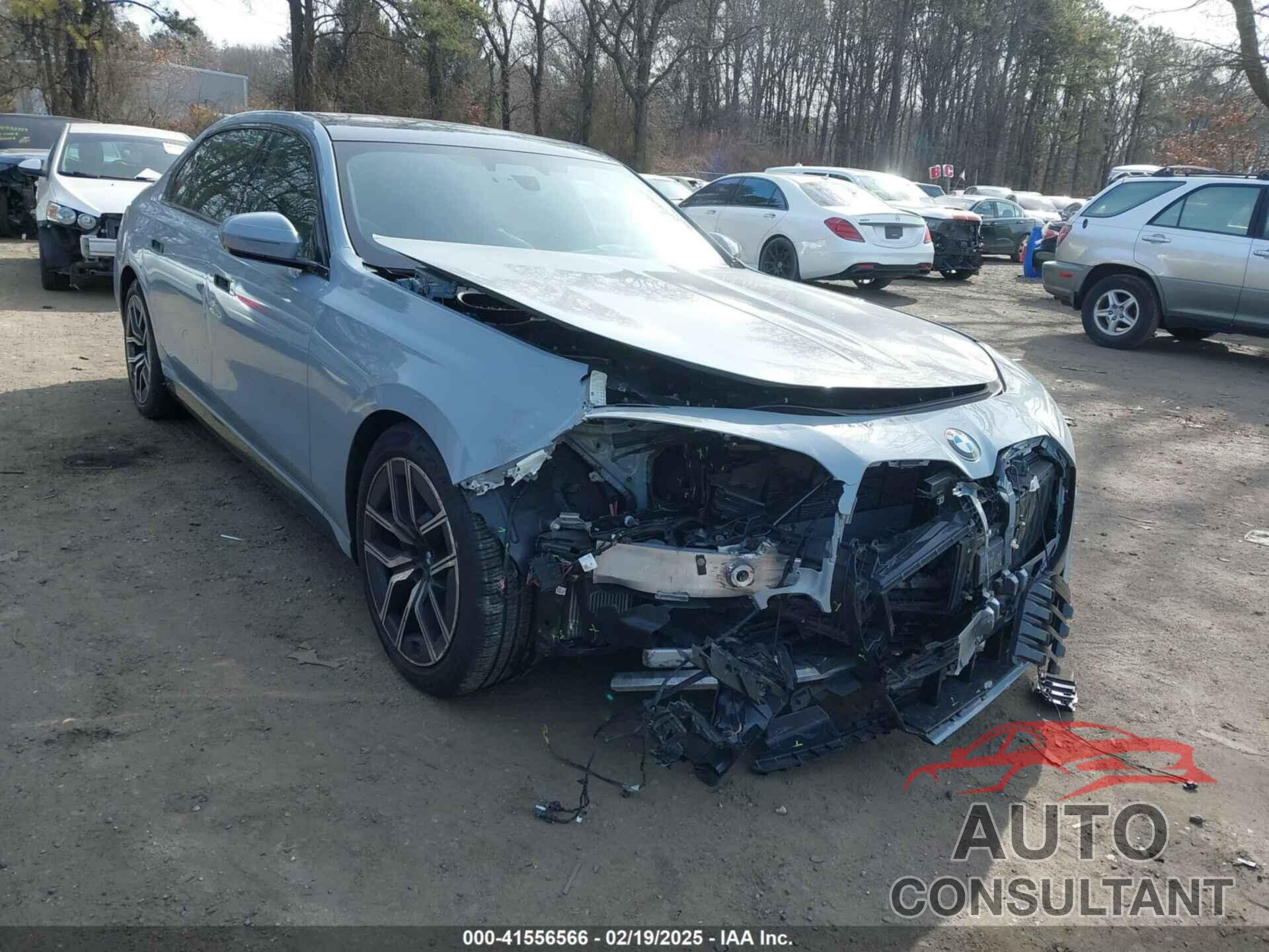 BMW 760 2023 - WBA33EJ06PCL84520