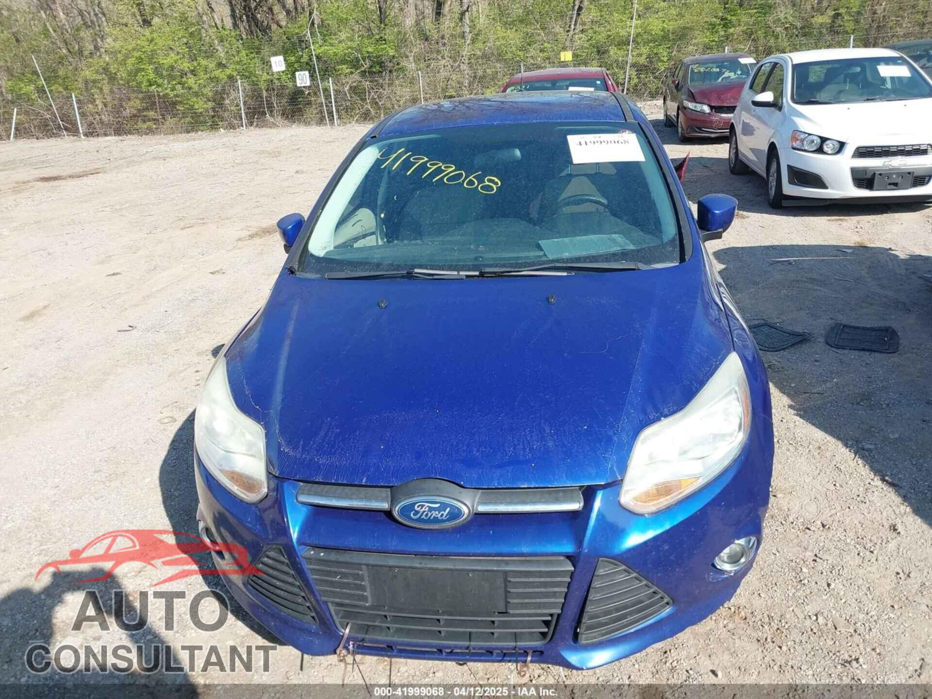 FORD FOCUS 2012 - 1FAHP3K28CL297610