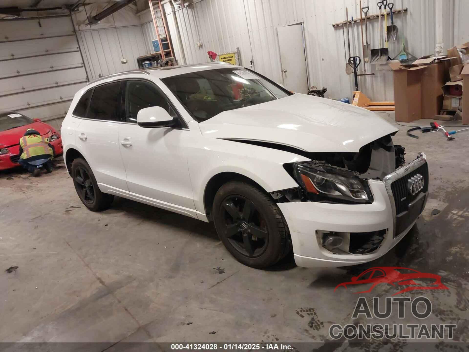 AUDI Q5 2012 - WA1LFAFP4CA075976