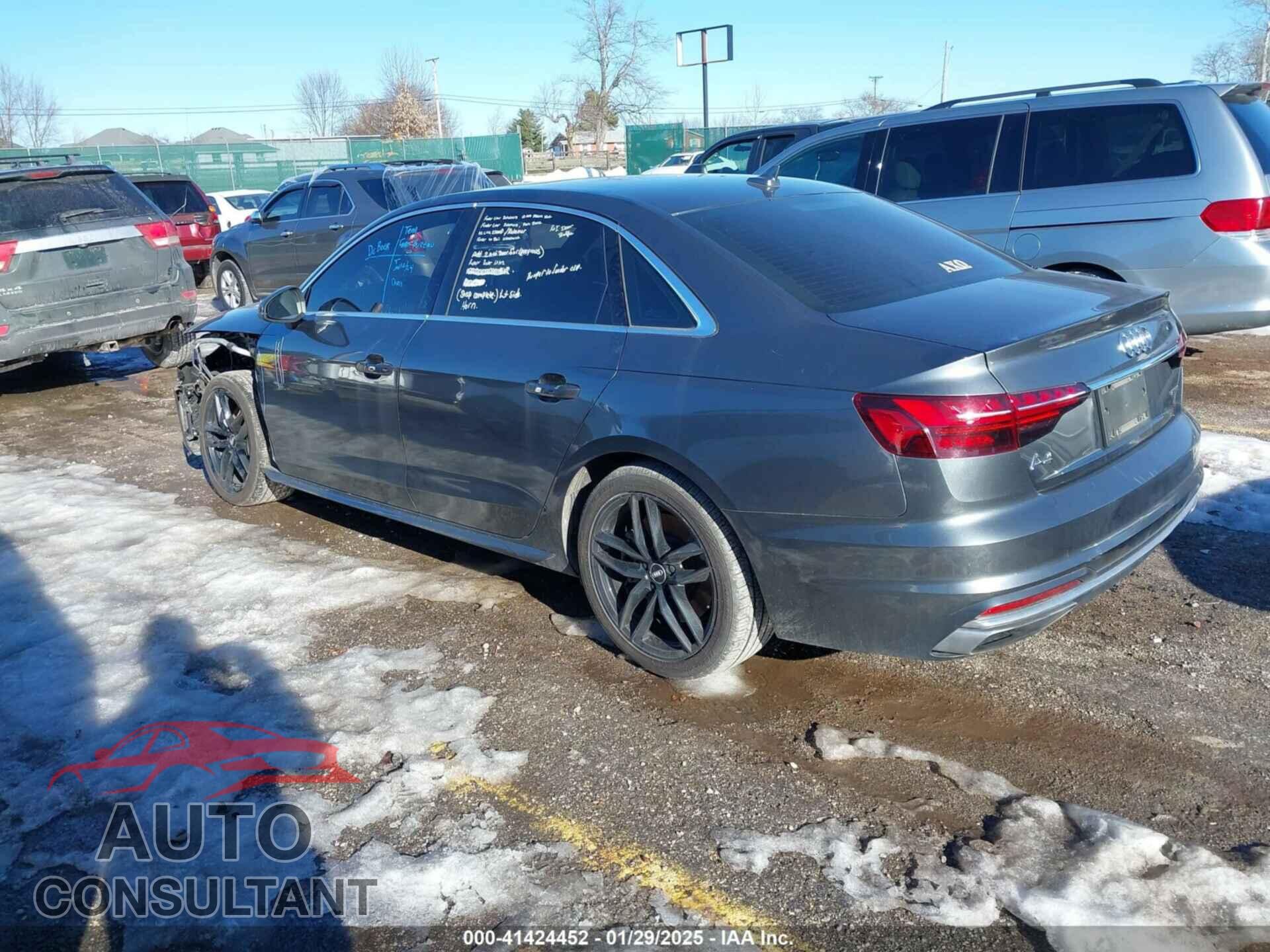 AUDI A4 2020 - WAUDNAF40LN011166