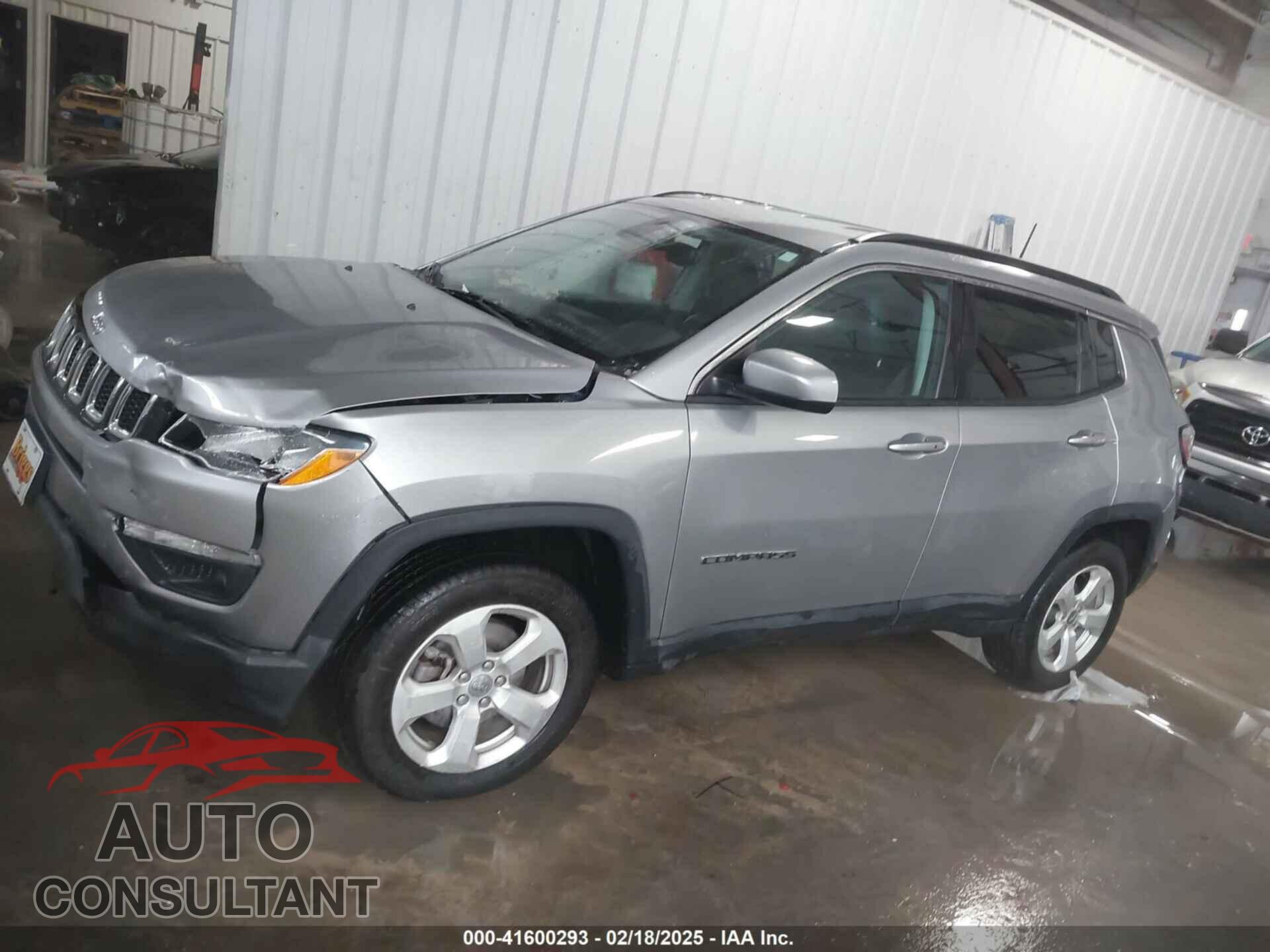 JEEP COMPASS 2019 - 3C4NJDBB5KT742005