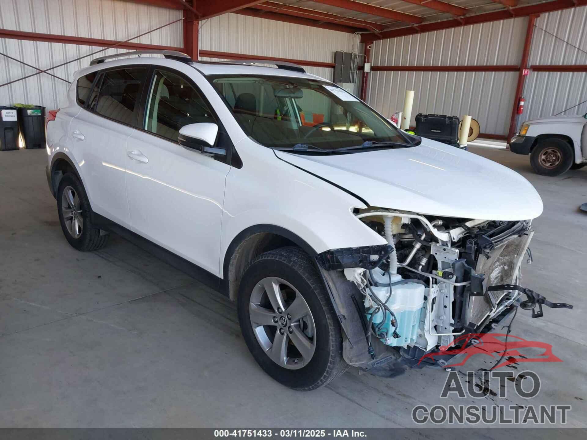 TOYOTA RAV4 2015 - JTMRFREV1FJ018430