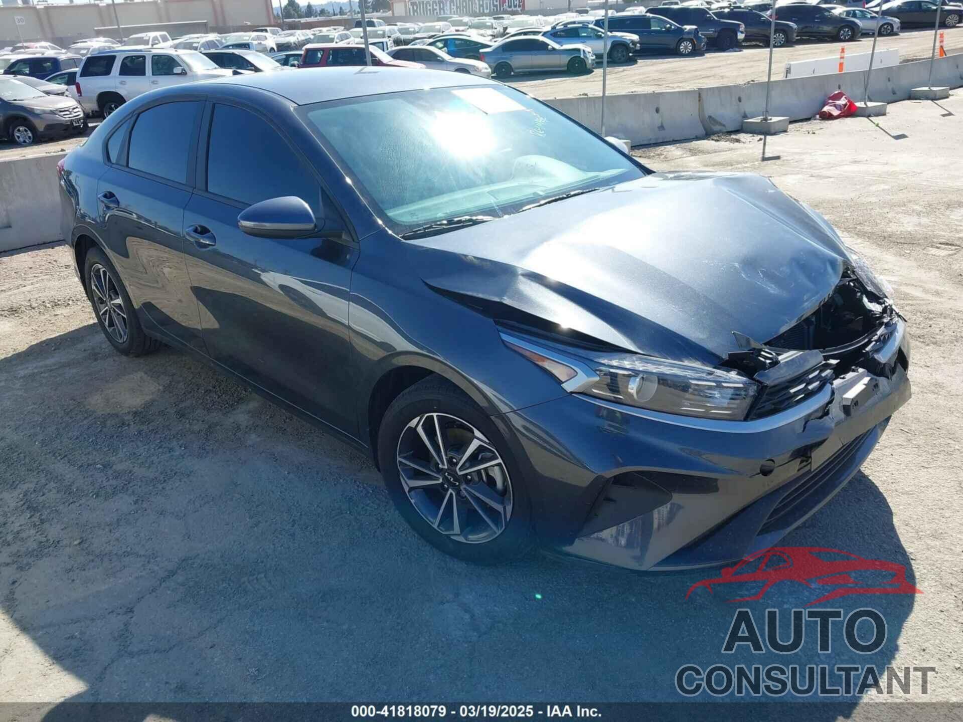 KIA FORTE 2023 - 3KPF24AD9PE652758