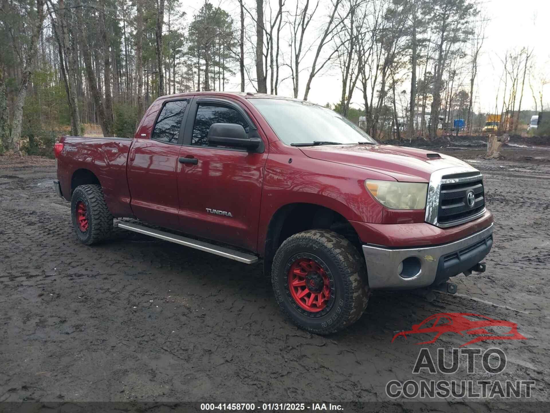TOYOTA TUNDRA 2010 - 5TFUM5F13AX008637