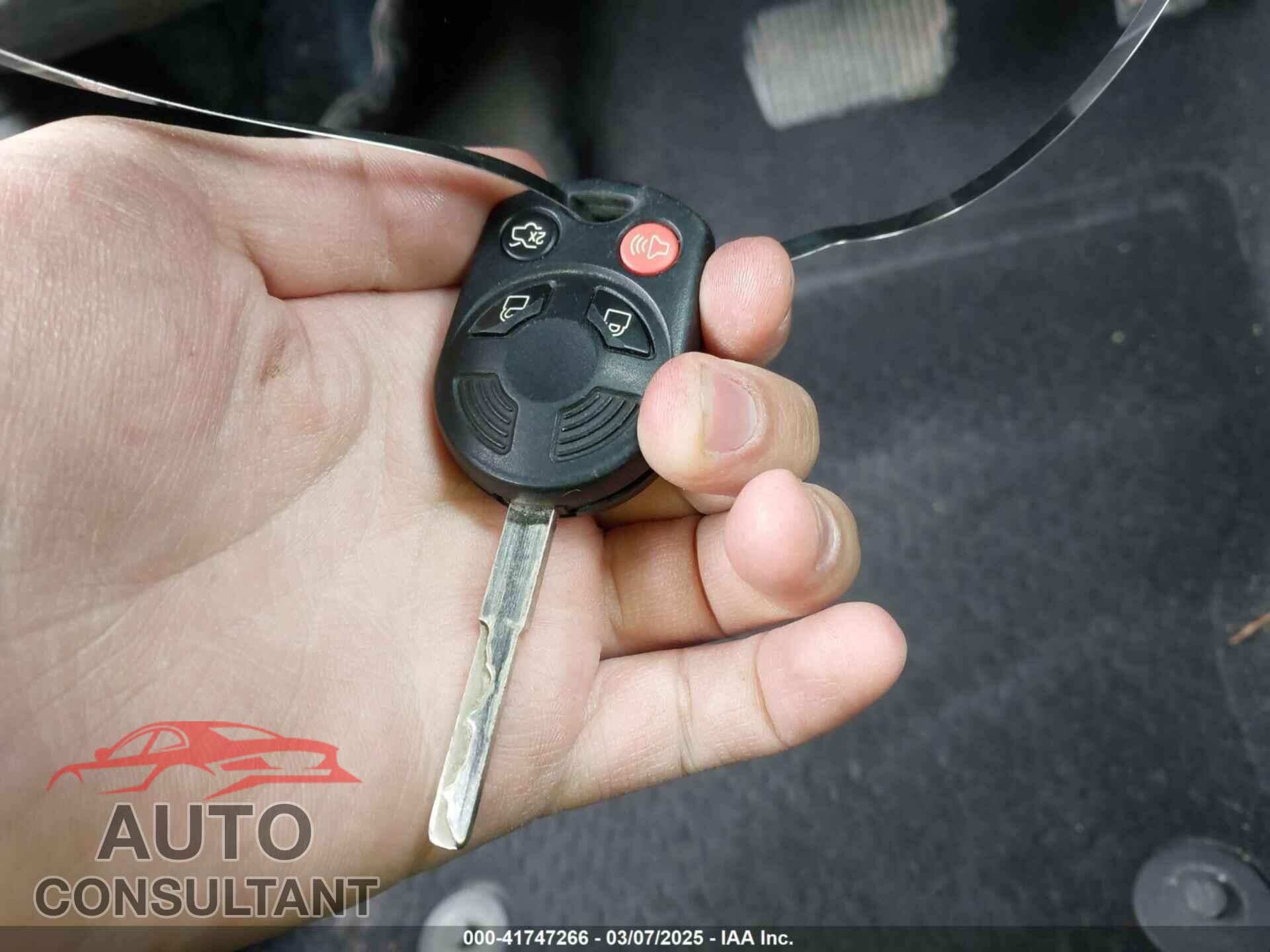 FORD FOCUS 2016 - 1FADP3E21GL249480