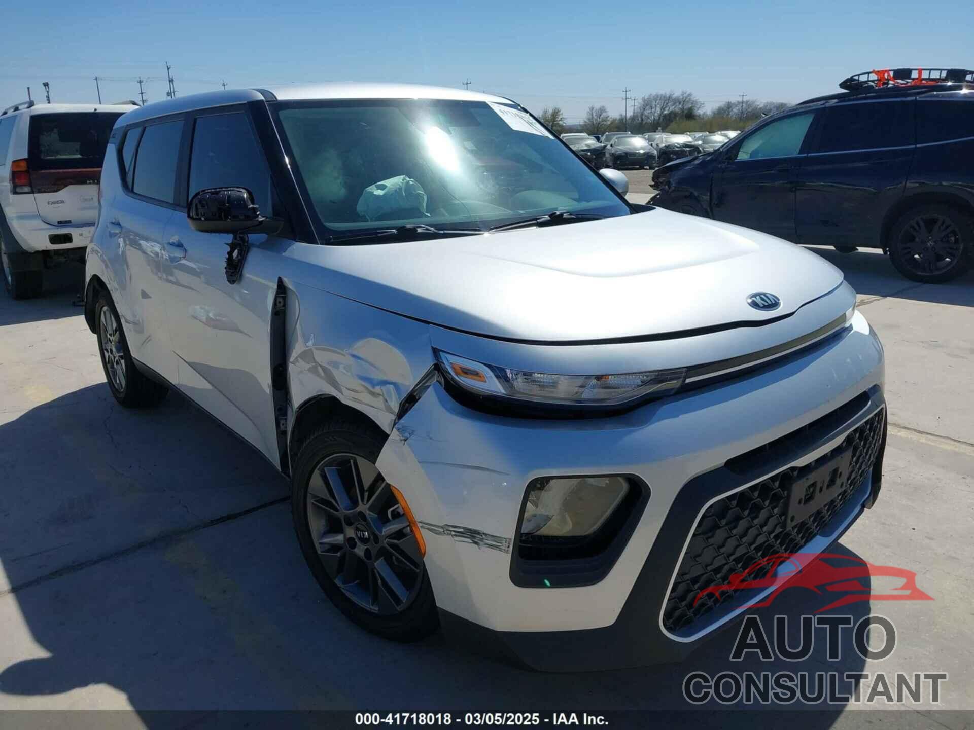 KIA SOUL 2021 - KNDJ23AU5M7795528