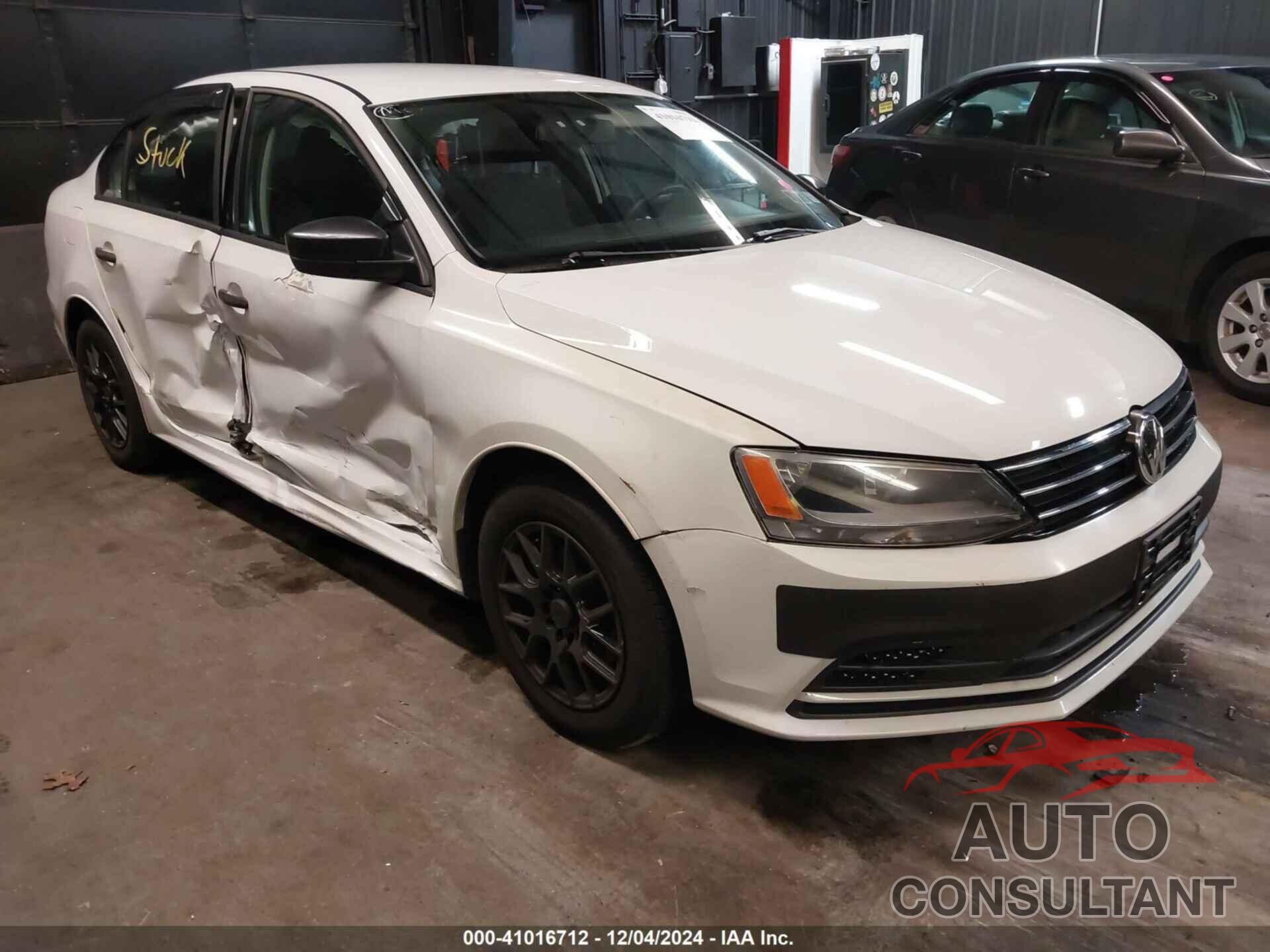 VOLKSWAGEN JETTA 2015 - 3VW2K7AJXFM304989