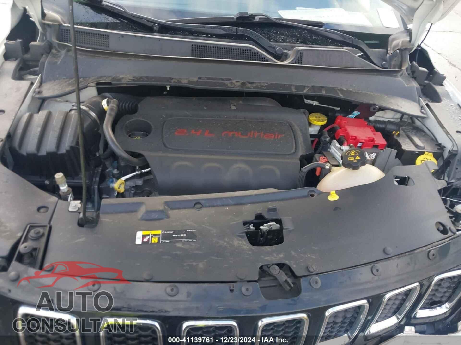 JEEP COMPASS 2019 - 3C4NJCCB2KT777853