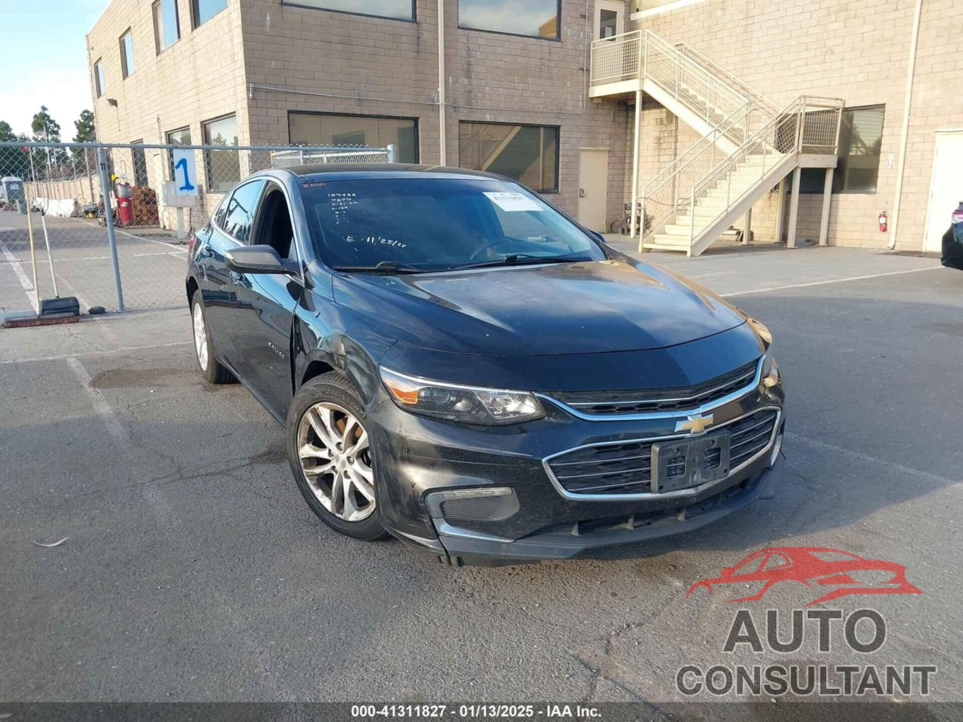 CHEVROLET MALIBU 2016 - 1G1ZE5ST4GF302324