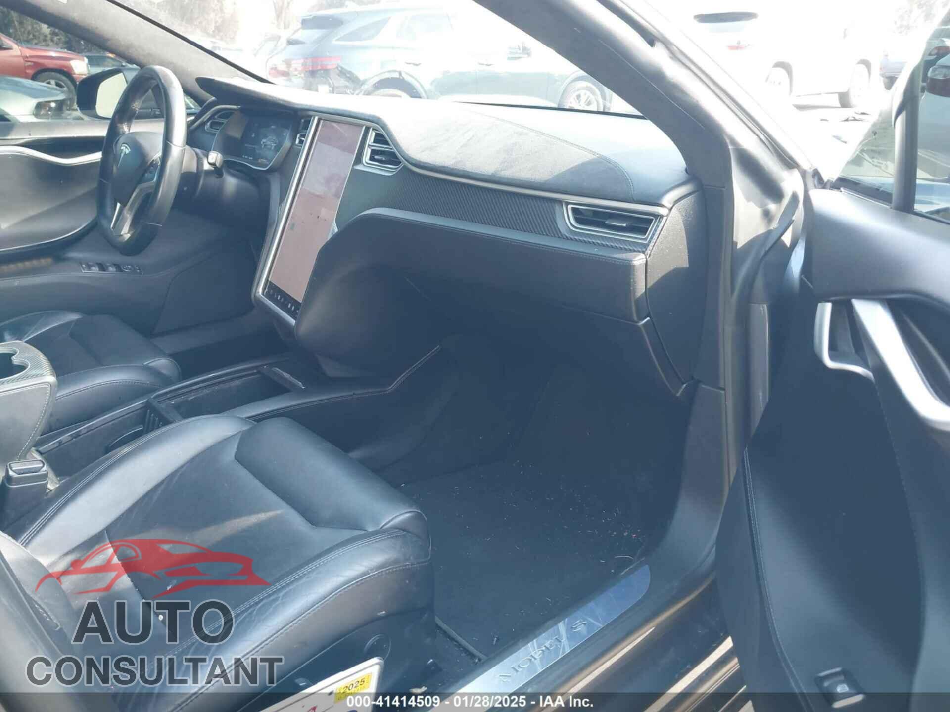 TESLA MODEL S 2017 - 5YJSA1E21HF192354