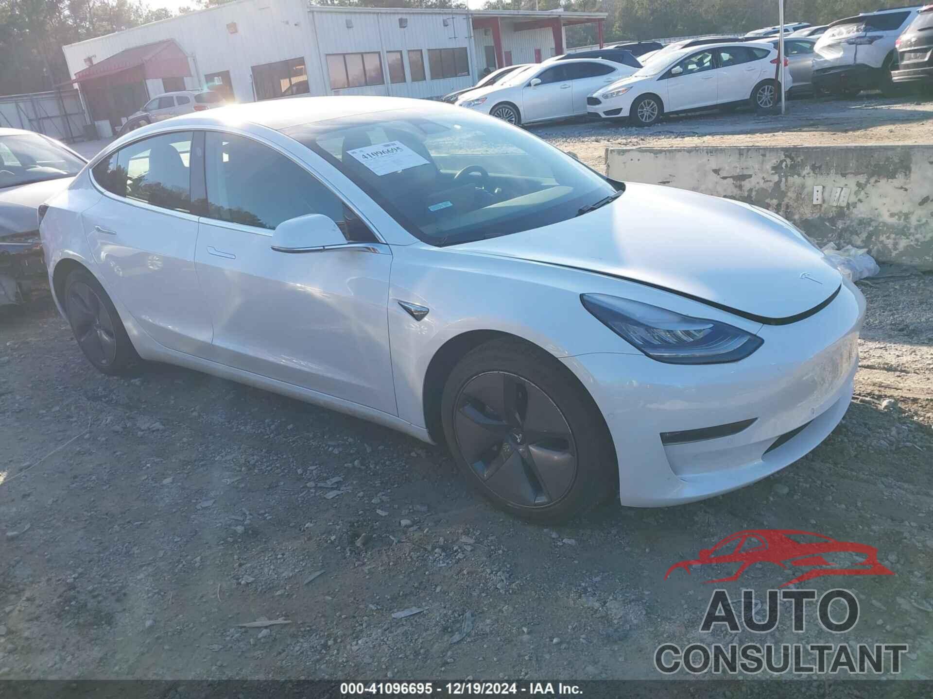 TESLA MODEL 3 2019 - 5YJ3E1EB2KF418370