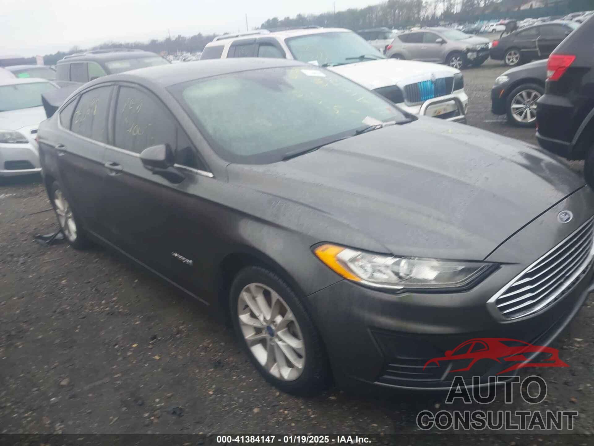 FORD FUSION HYBRID 2019 - 3FA6P0LUXKR110129
