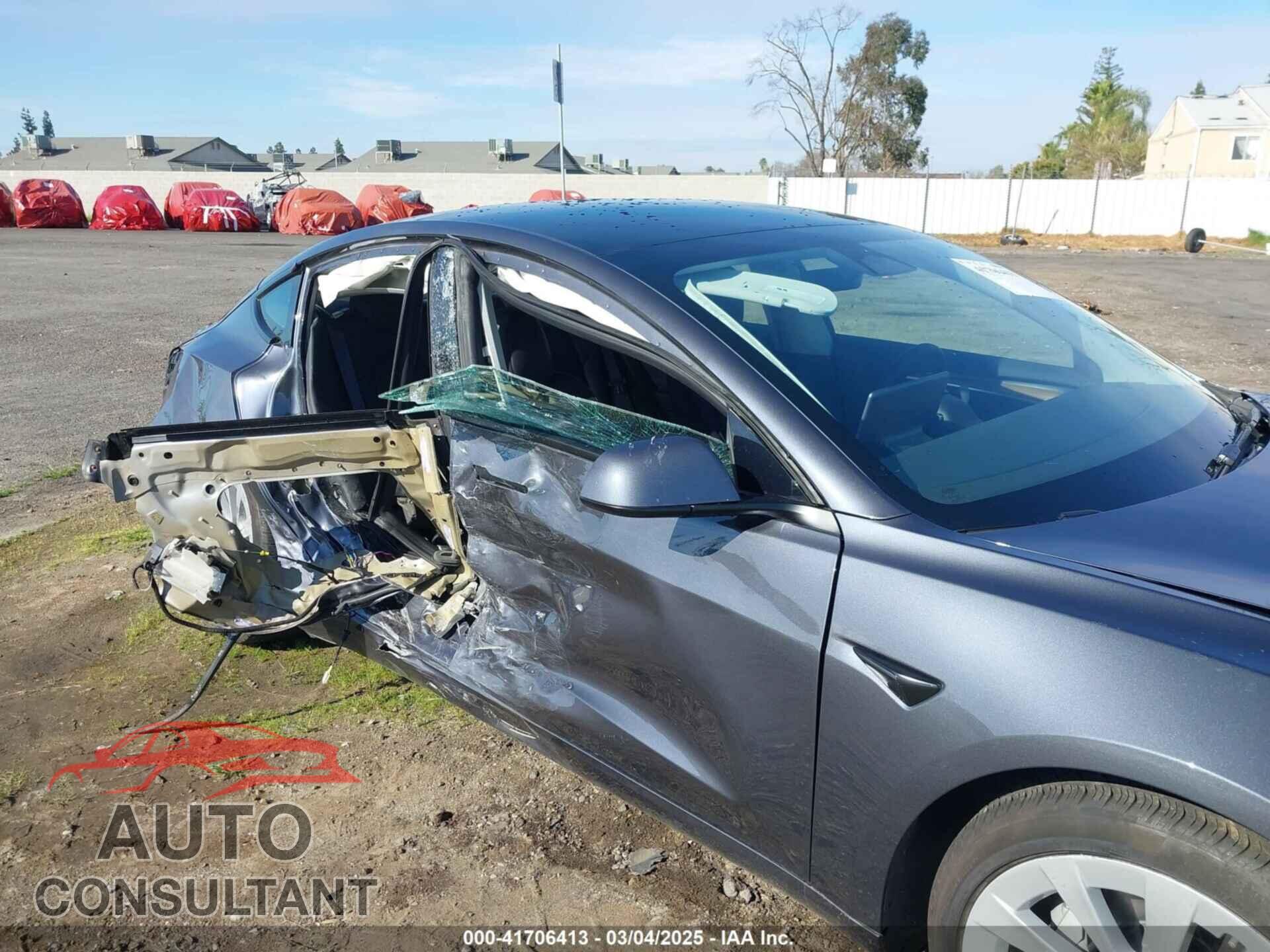 TESLA MODEL 3 2023 - 5YJ3E1EA2PF671803