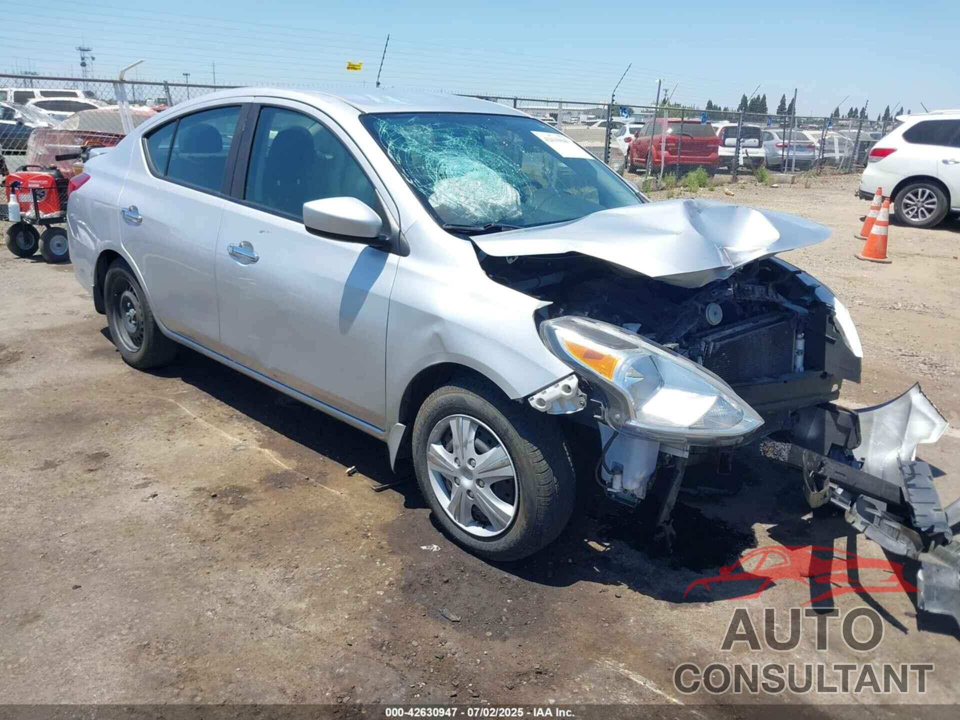 NISSAN VERSA 2017 - 3N1CN7AP5HK470454