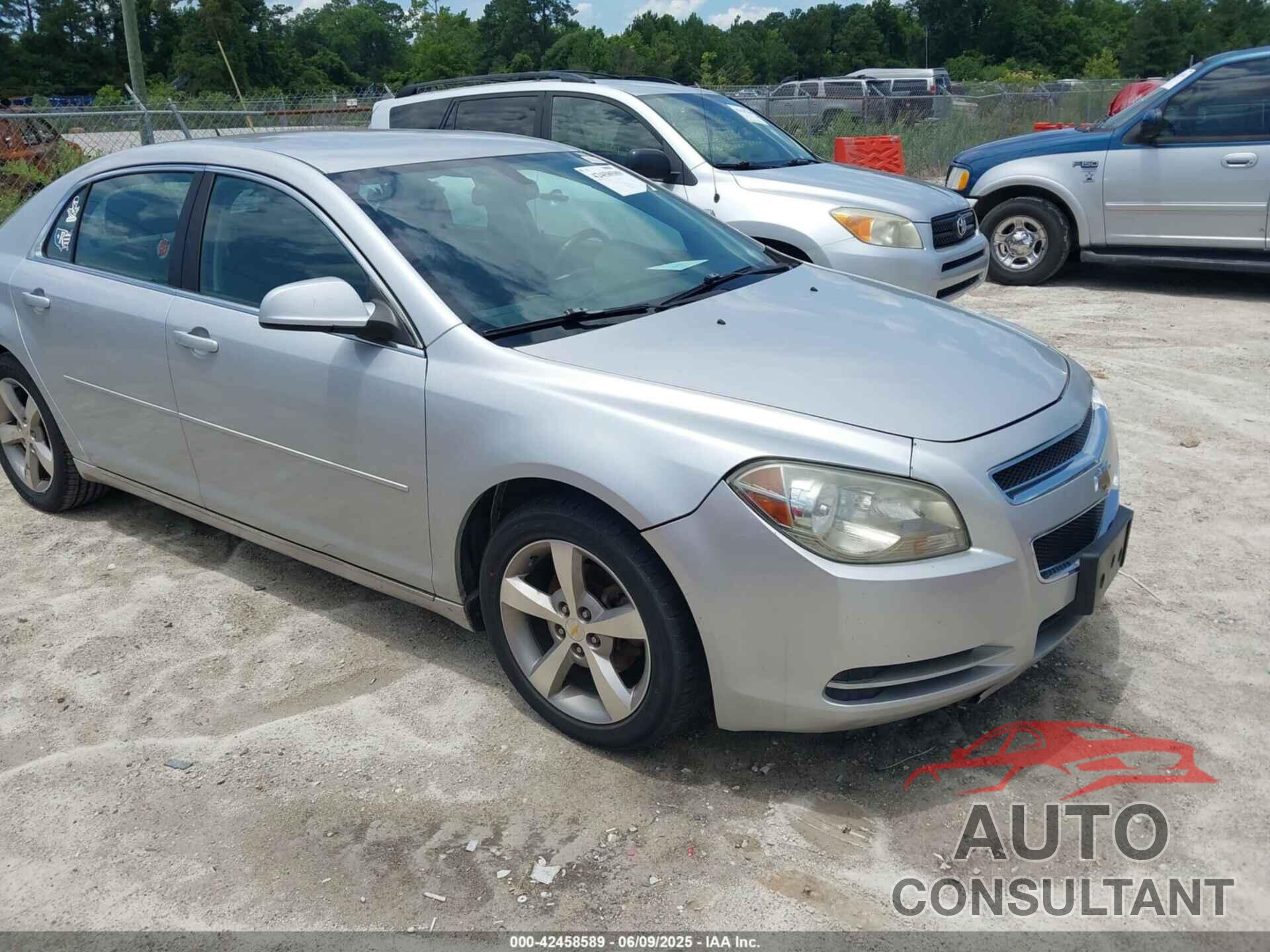 CHEVROLET MALIBU 2011 - 1G1ZD5EU2BF195709