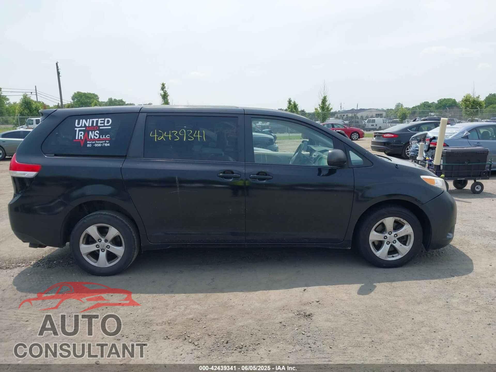 TOYOTA SIENNA 2014 - 5TDZK3DCXES450220