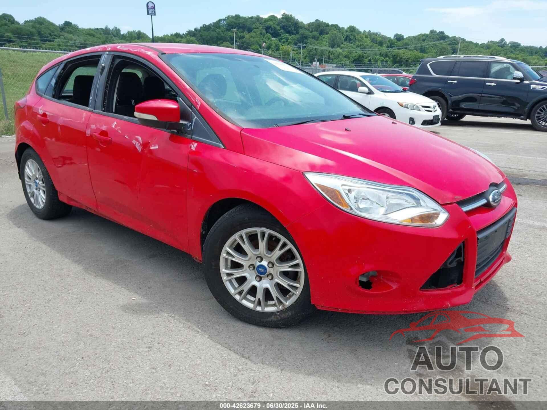 FORD FOCUS 2014 - 1FADP3K29EL321978